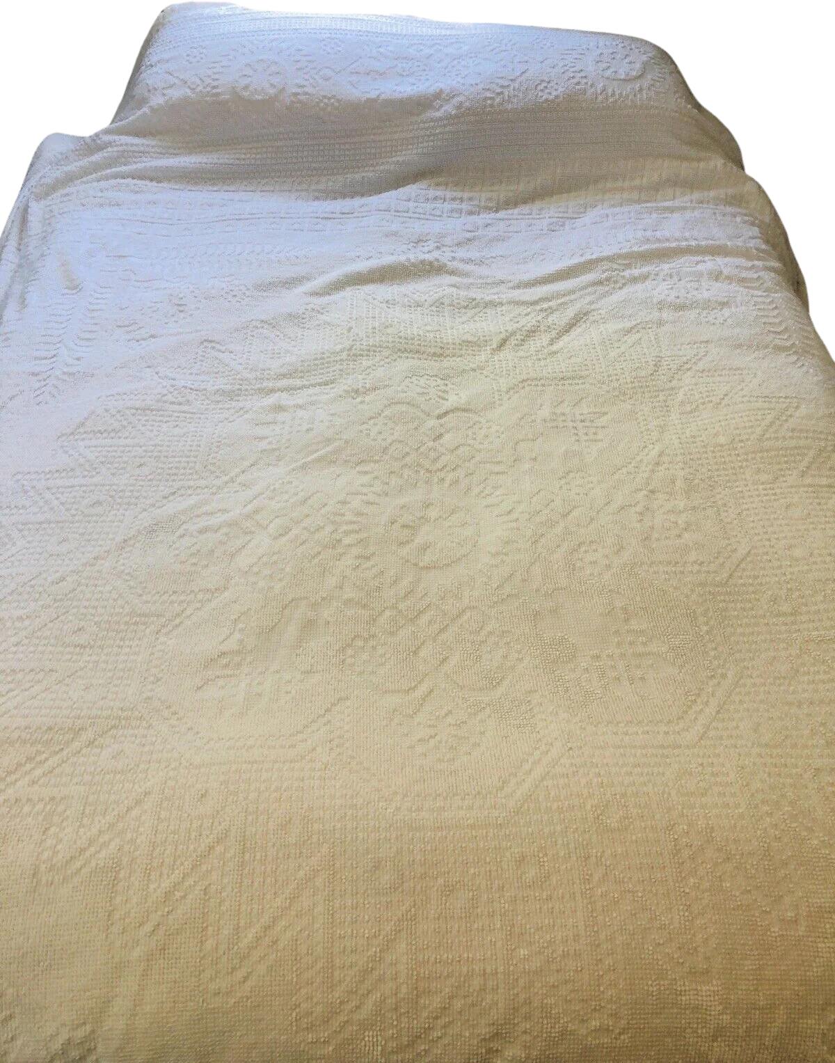 Vintage Perma-Prest Chenille Bedspread White King Rounded 70s 102"x108” by Sears