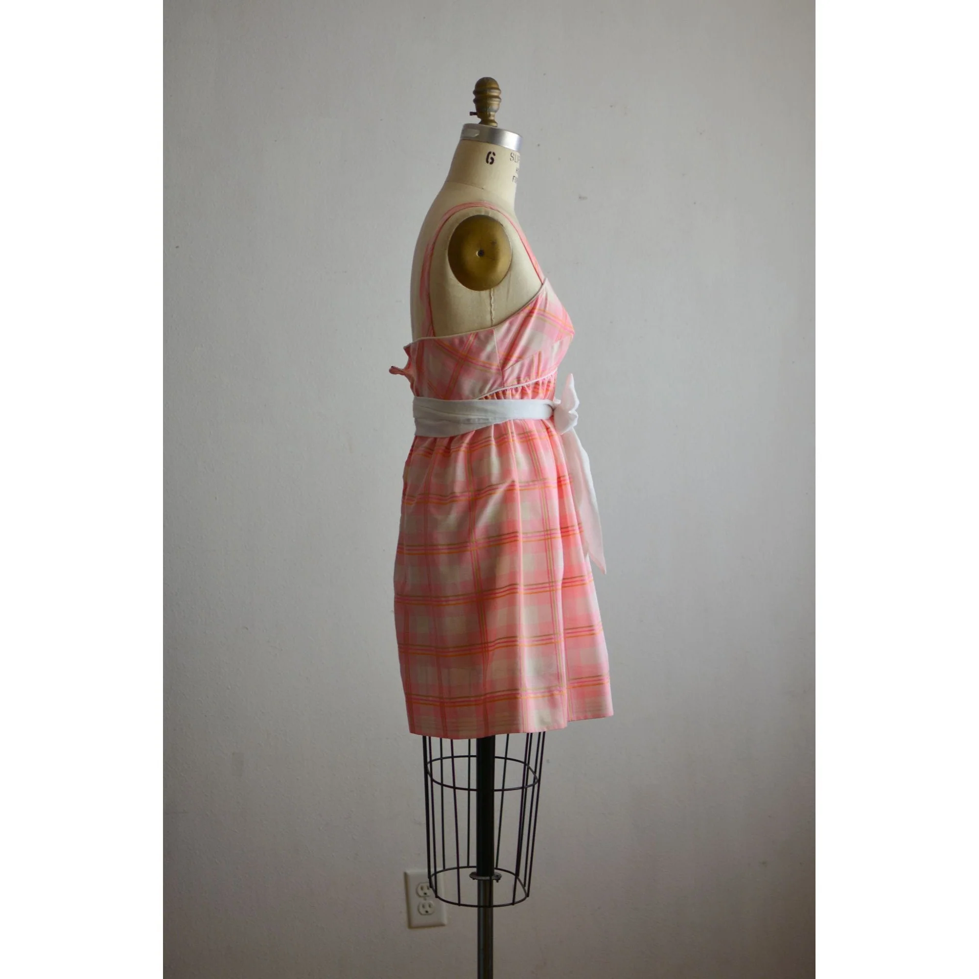 Vintage Plaid Dress Pink Baby Doll 70s Size Small Adjustable Waist Strap - Image 3