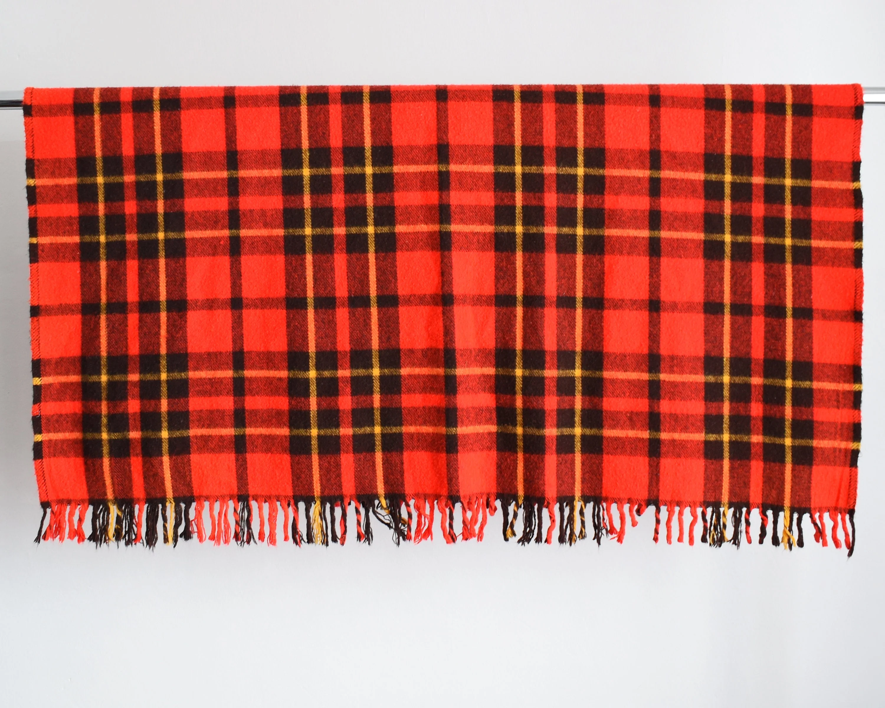 Vintage Plaid Faribo Blanket Red Black Yellow Fringed Stadium Blanket, Fairbault Woolen Mills Fringed Throw Blanket - Image 2