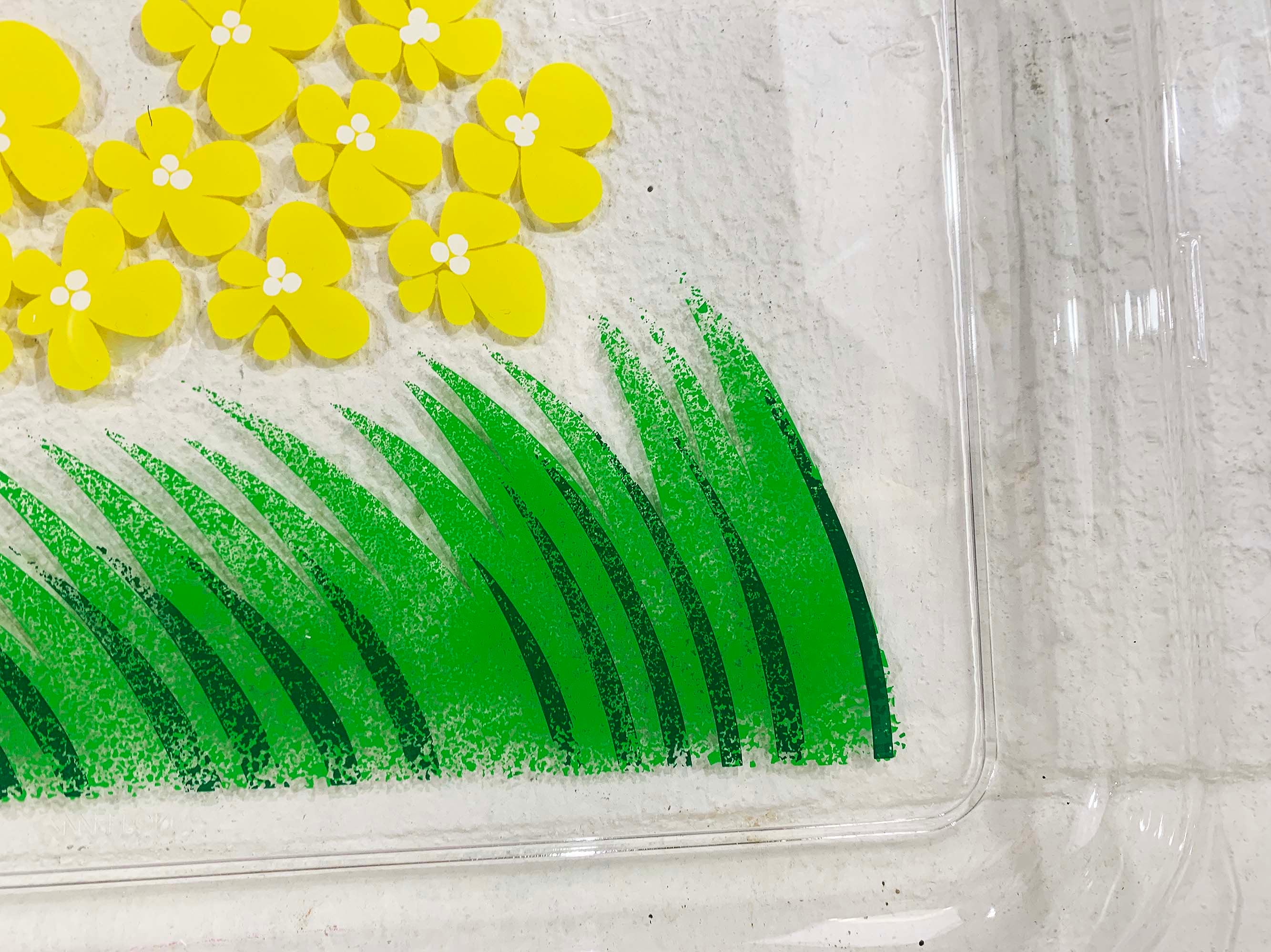 Vintage Plastic Tray Cameleon P Tardif Neove Yellow Flowers Green Large Retro Serving Plate Acrylic Floral Barware Bar Cute 80s - Image 4