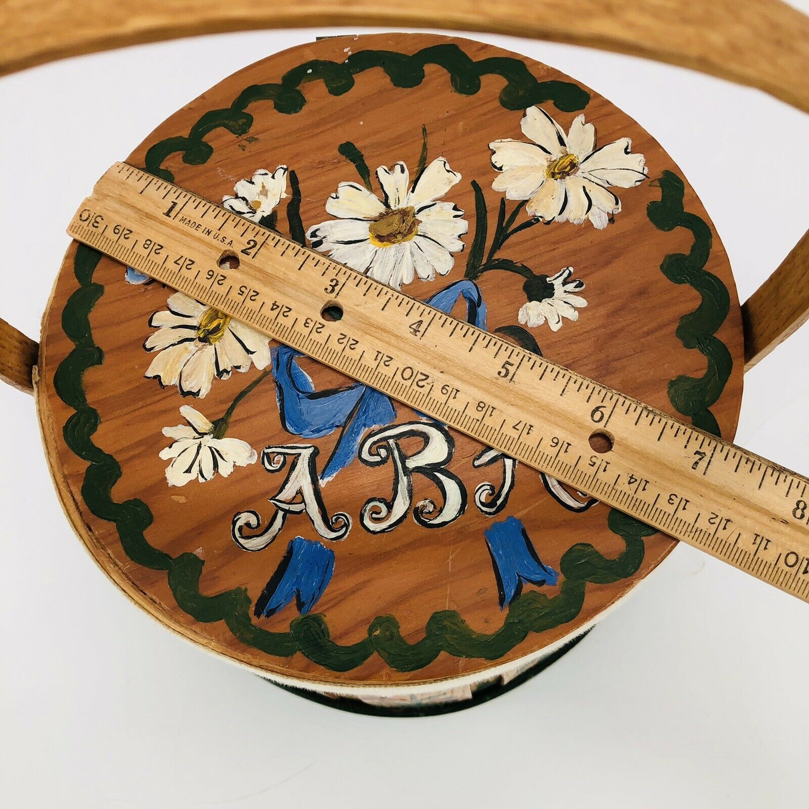 Vintage Putney Vermont Round Basket Purse Handpainted Folkart Handle by Basketville - Image 4