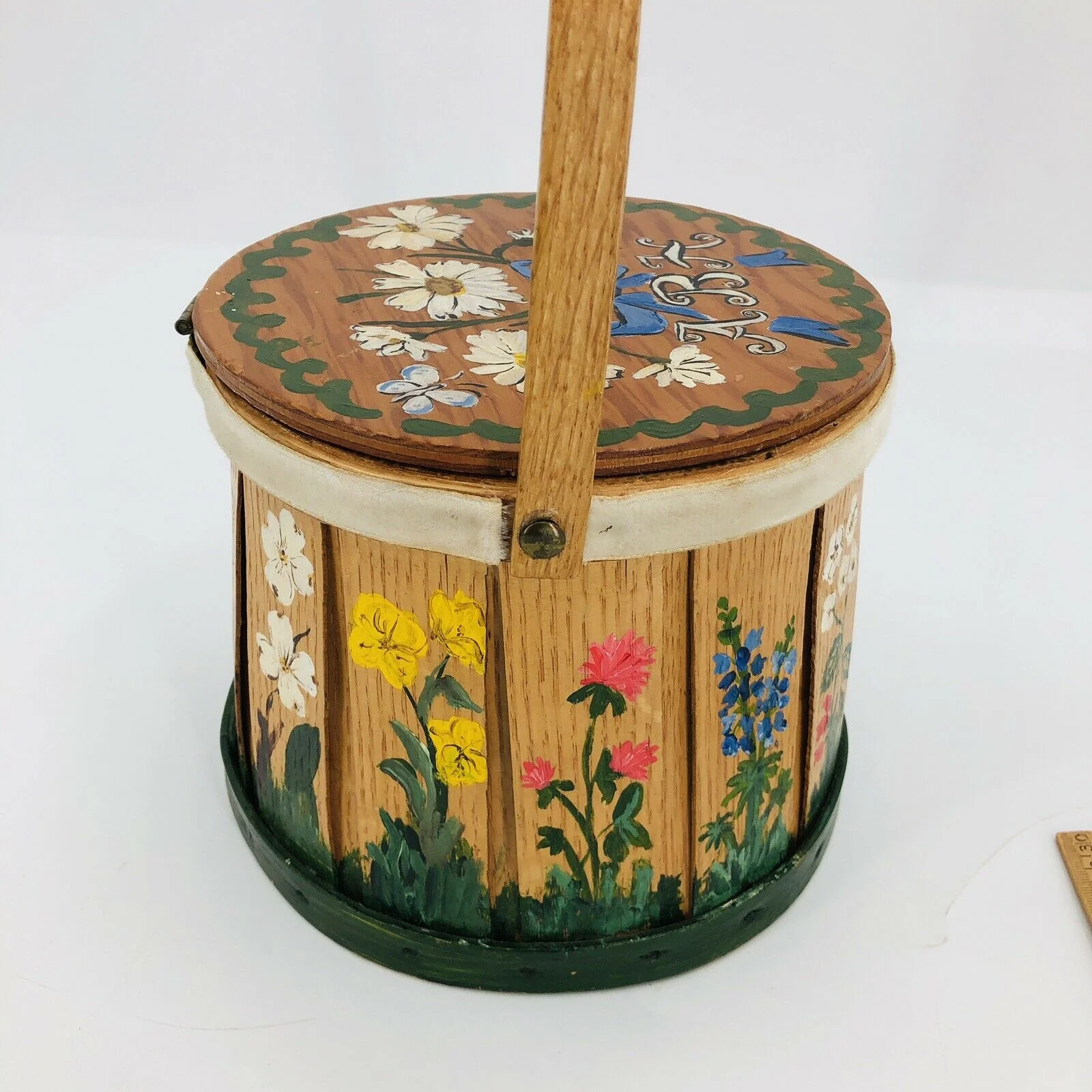 Vintage Putney Vermont Round Basket Purse Handpainted Folkart Handle by Basketville - Image 6