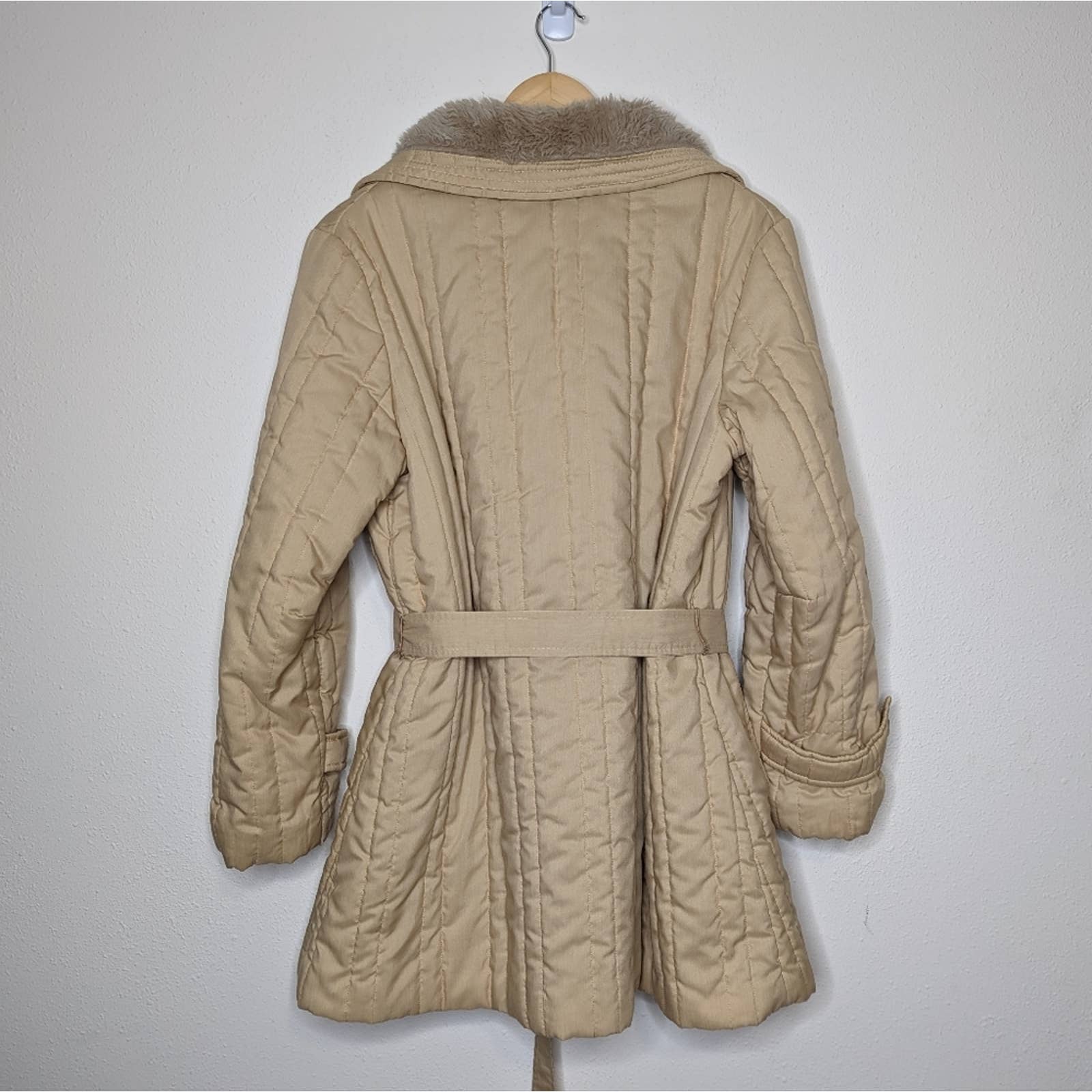 Vintage Quilted Sherpa Lined Jacket Khaki Neutral by Channel - Image 15