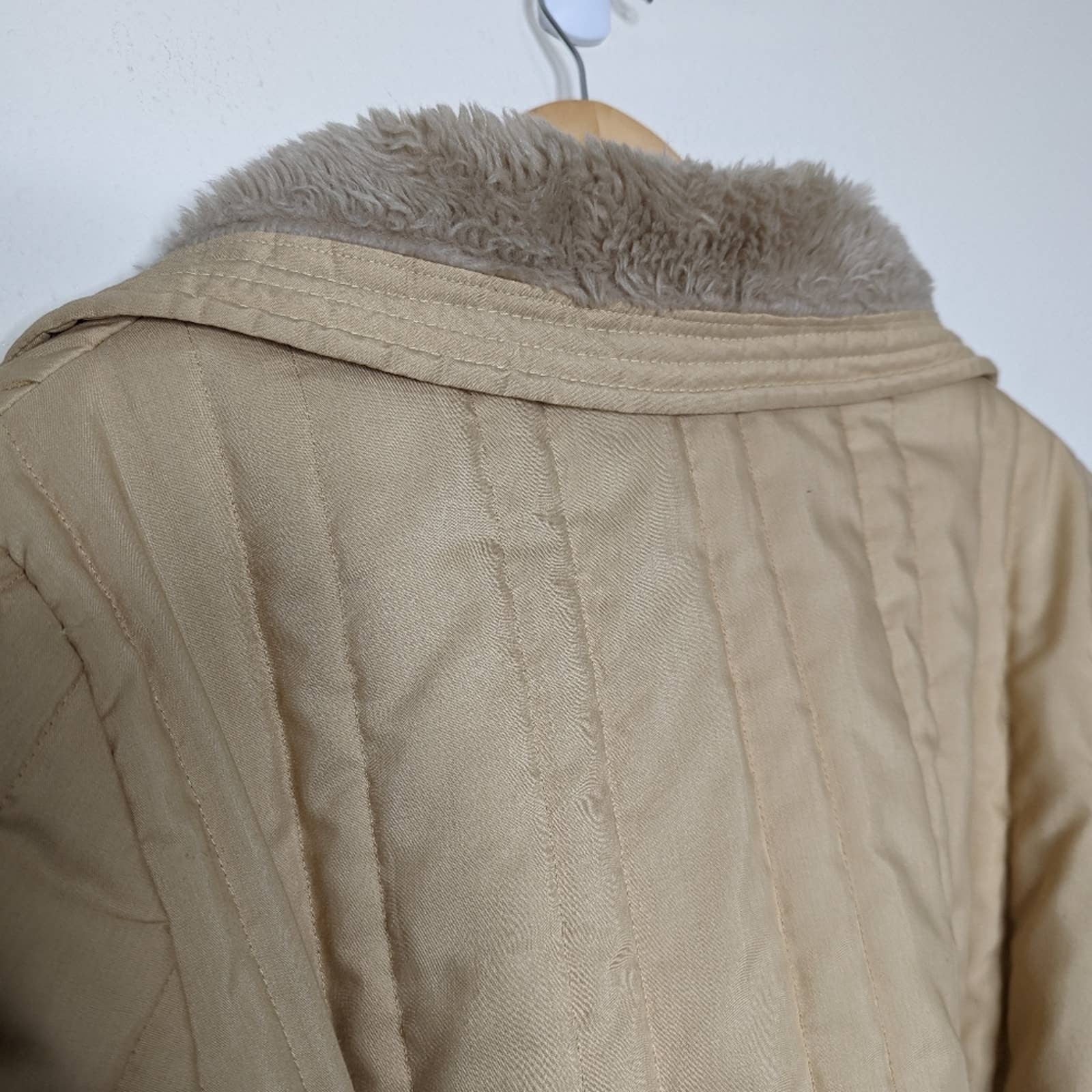 Vintage Quilted Sherpa Lined Jacket Khaki Neutral by Channel - Image 16