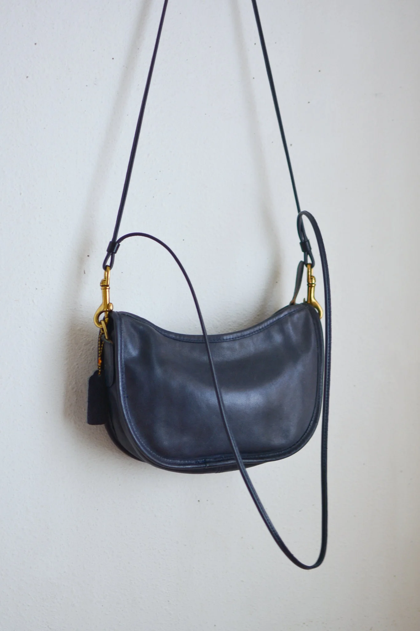 Vintage Rare Leather Bag Blue Navy Shoulder Bag Satchel Small by Coach - Image 3