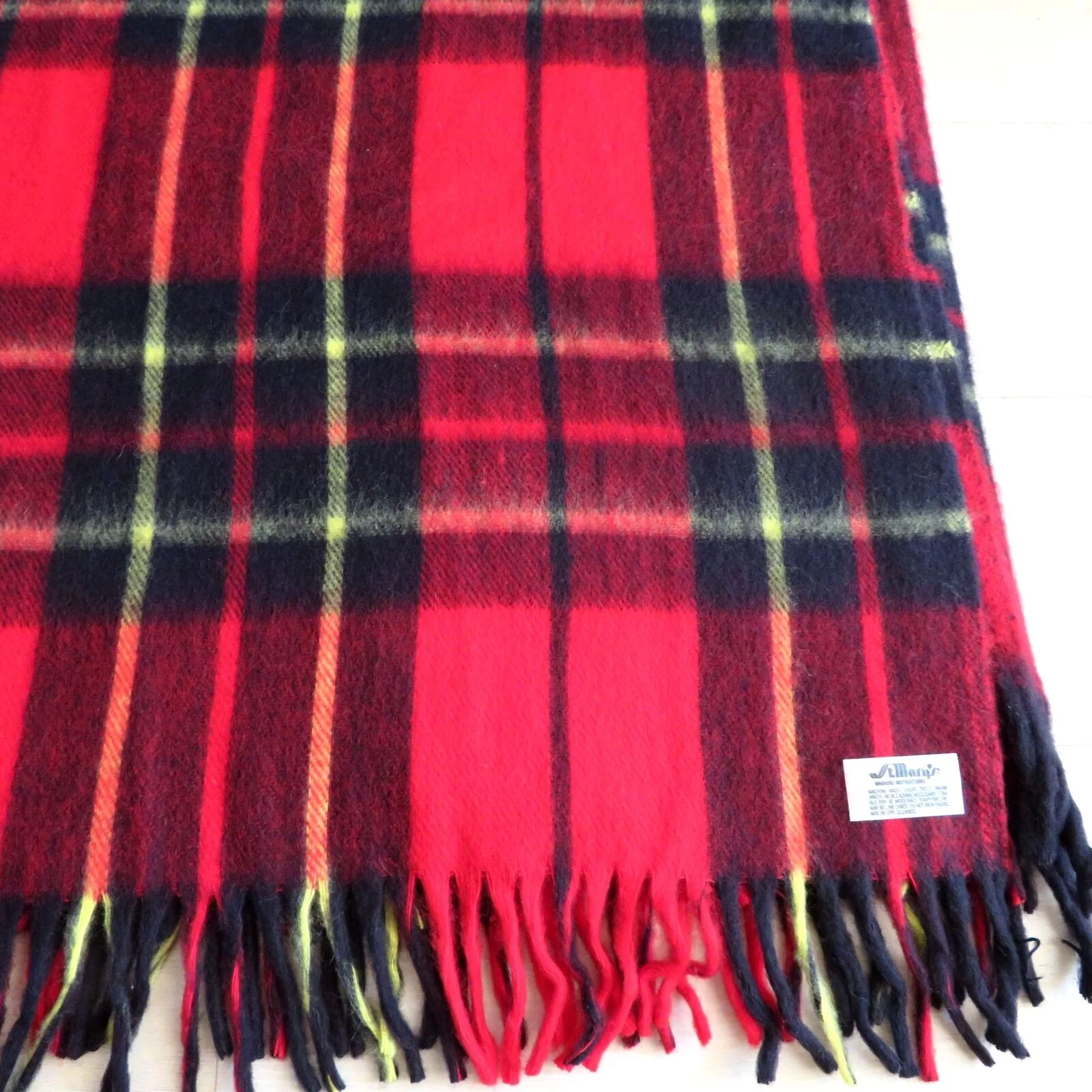 Vintage Red Tartan Plaid Acrylic Throw Blanket Fringed Stadium Lap Usa by St Mary's - Image 2
