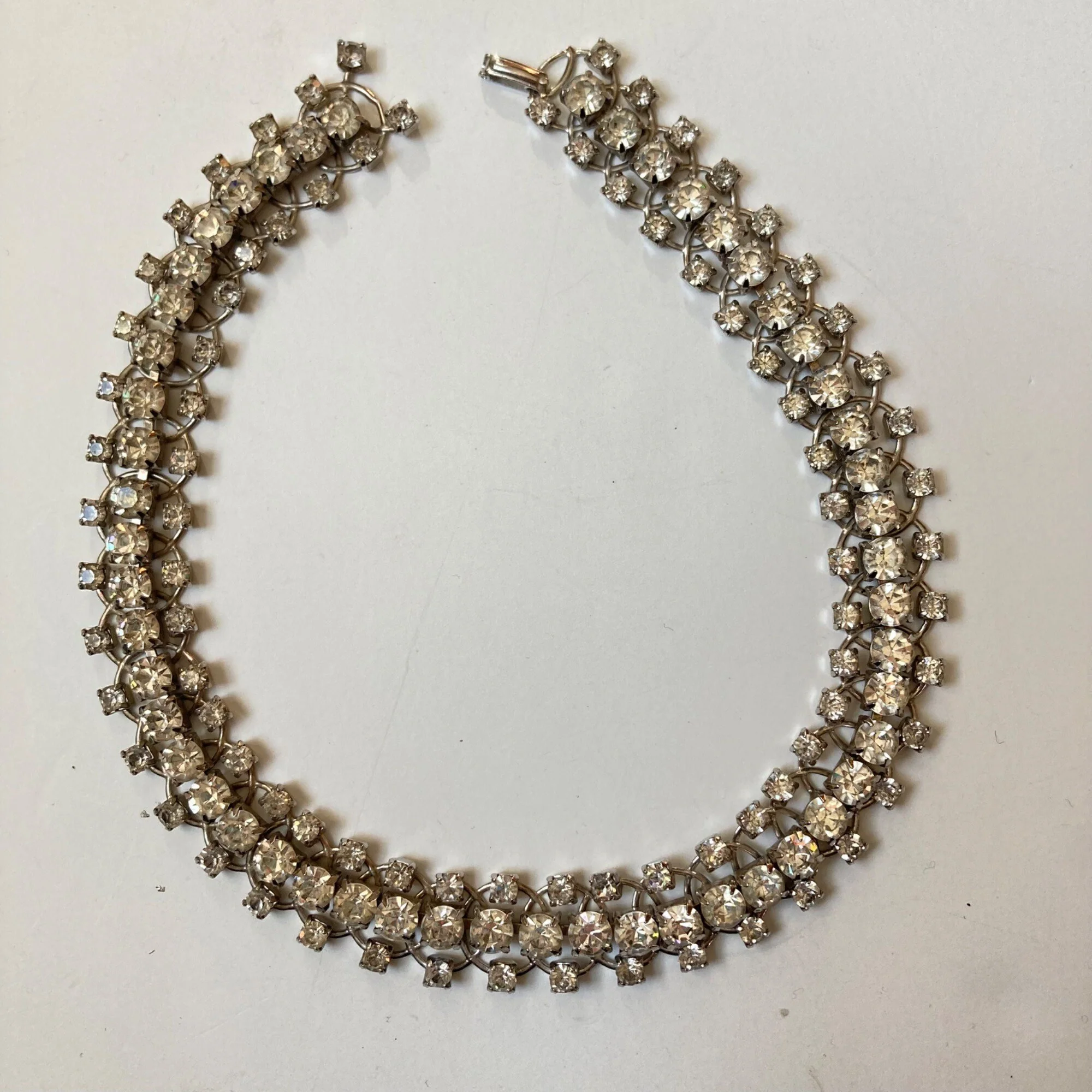 Vintage Rhinestone Collar Necklace Large Sparkling Stones Bling Statement - Image 5