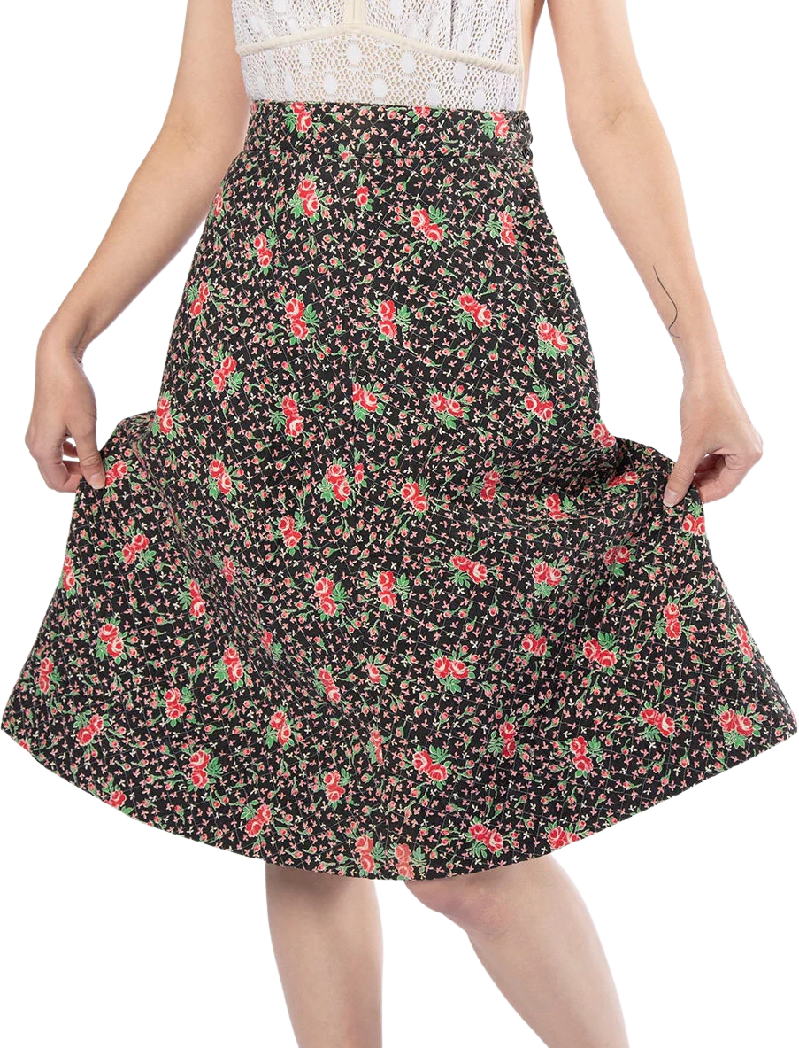 Vintage Rose Print Quilt Skirt - A-Line Knee Length Black and Pink Floral Print Skirt 70s - Cotton - Small 26" Waist