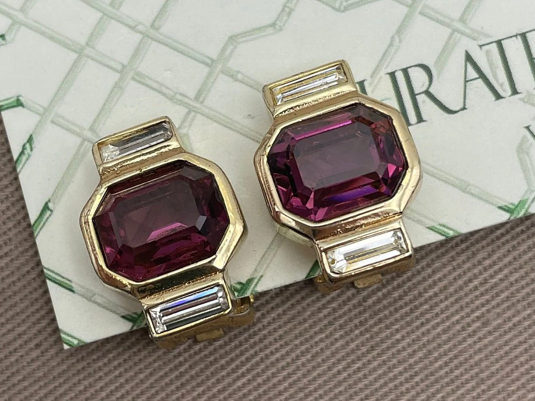 Vintage Signed Faux Amethyst and Crystal Petite Art Deco Clip On Earrings by Grosse - Image 2