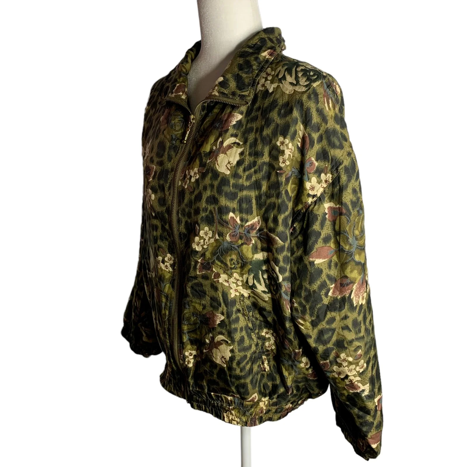 Vintage Silk Leopard Print Bomber Jacket M Green Floral Full Zip Pockets Lined by EVR - Image 4