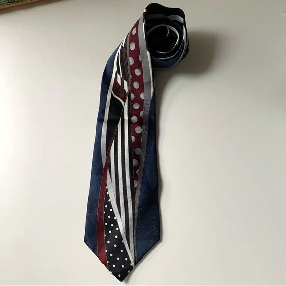 Vintage Silk Tie Patriotic Print by Pierre Cardin - Image 9