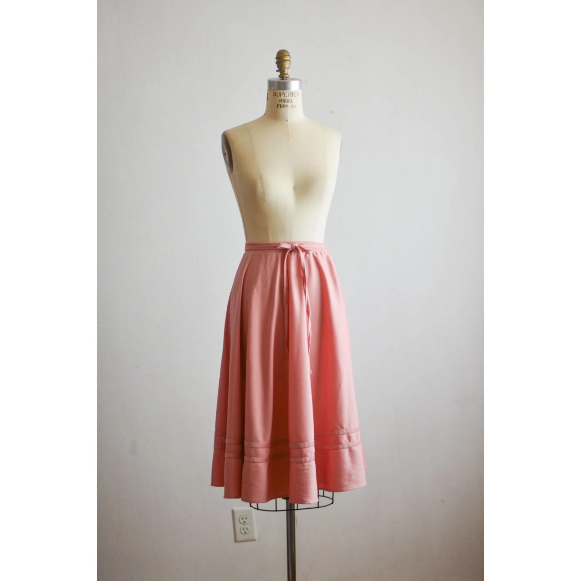 Vintage Skirt A-Line 70s Waist Strap Romantic Pink Rose - Image 3