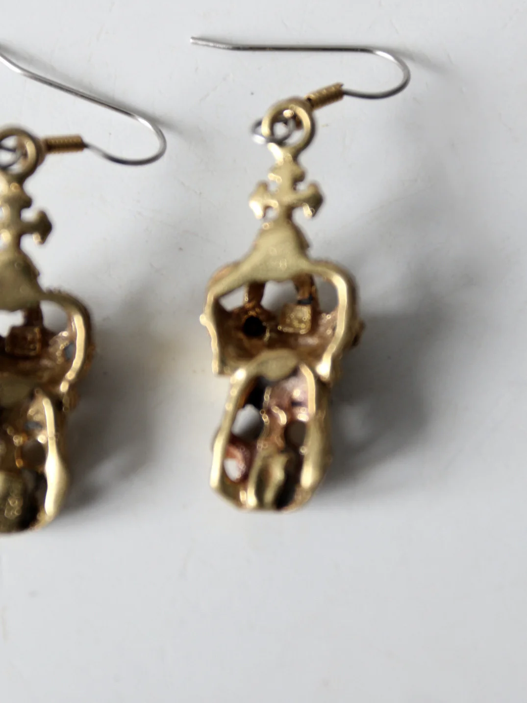 Vintage Skull Dangle Earrings - Image 5
