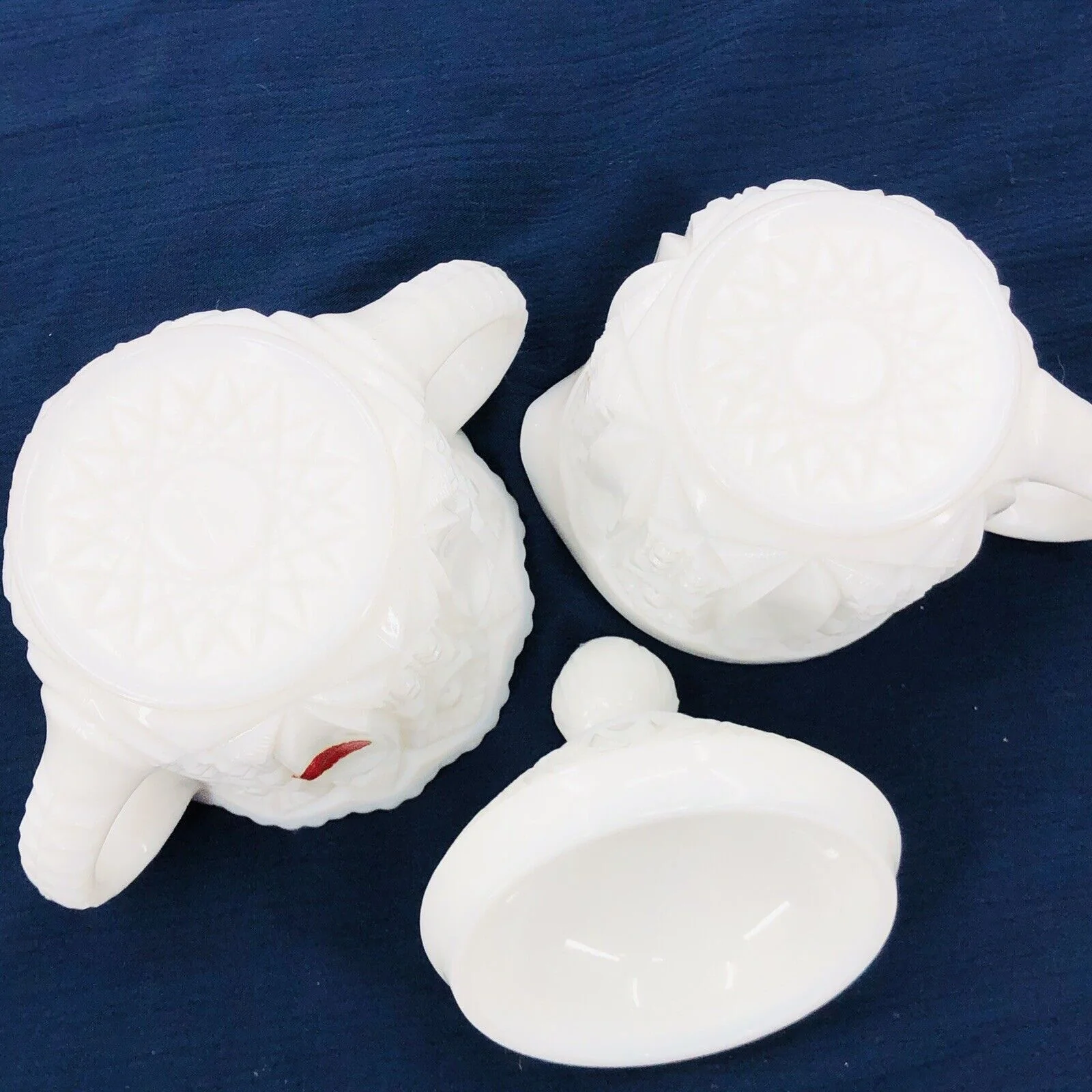Vintage Smith Milk Glass Creamer and Sugar Set Quintec Stars and Panels Red Label by LE Smith - Image 4