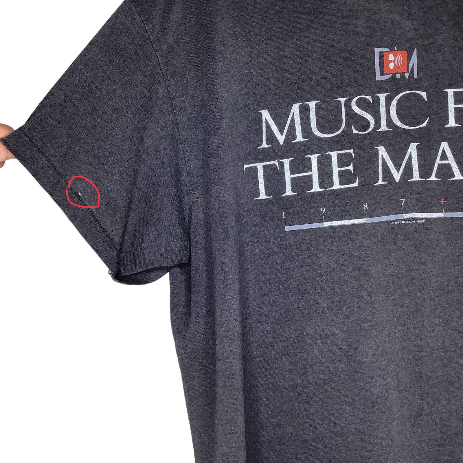 Vintage T-Shirt 80s Music for The Masses Concert Tour Single Stitch by Depeche mode - Image 10