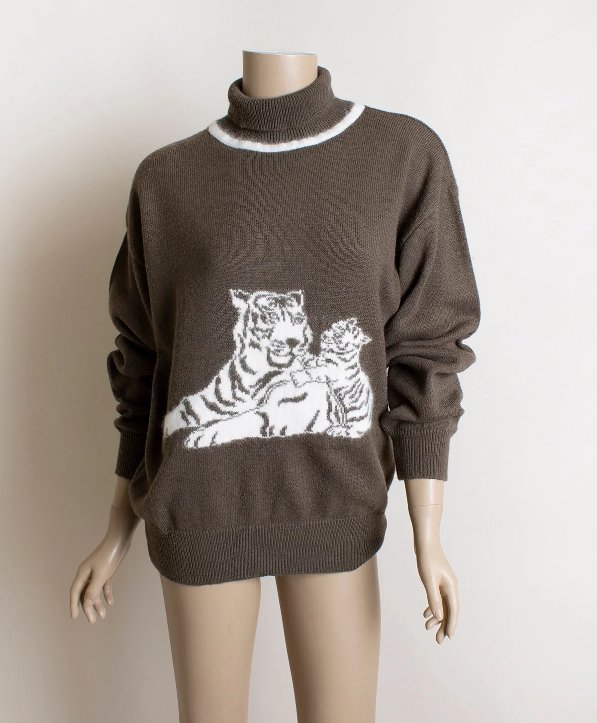Vintage Tiger Sweater Mousse Brown and White Soft Tiger Mama and Cub Sweater Small Medium - Image 3