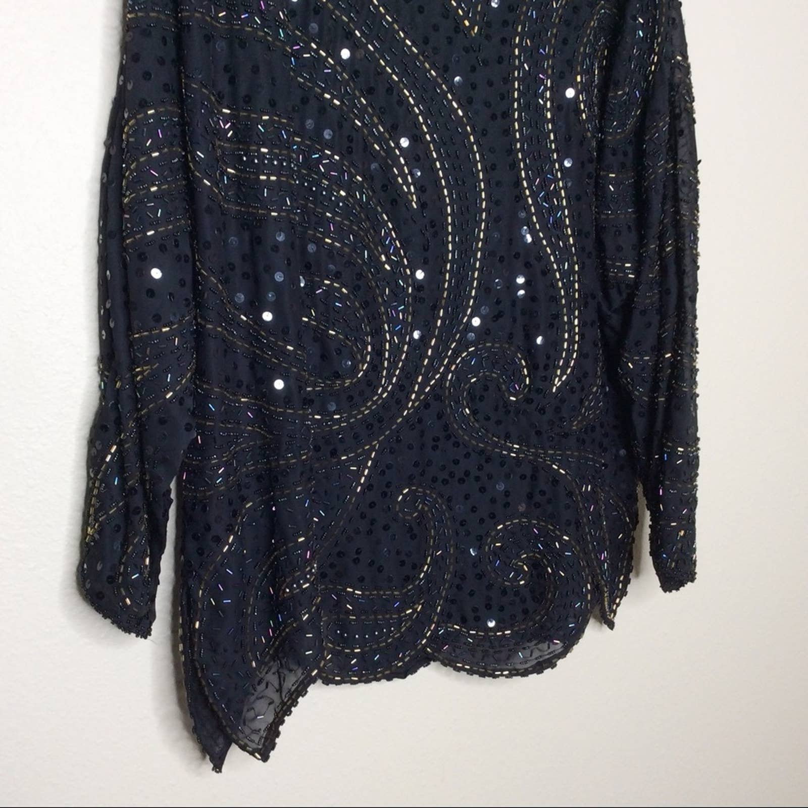 Vintage Top 80s 90s Beaded Sequin Paisley Shoulder Pads Black Gold Long Sleeve - Image 4