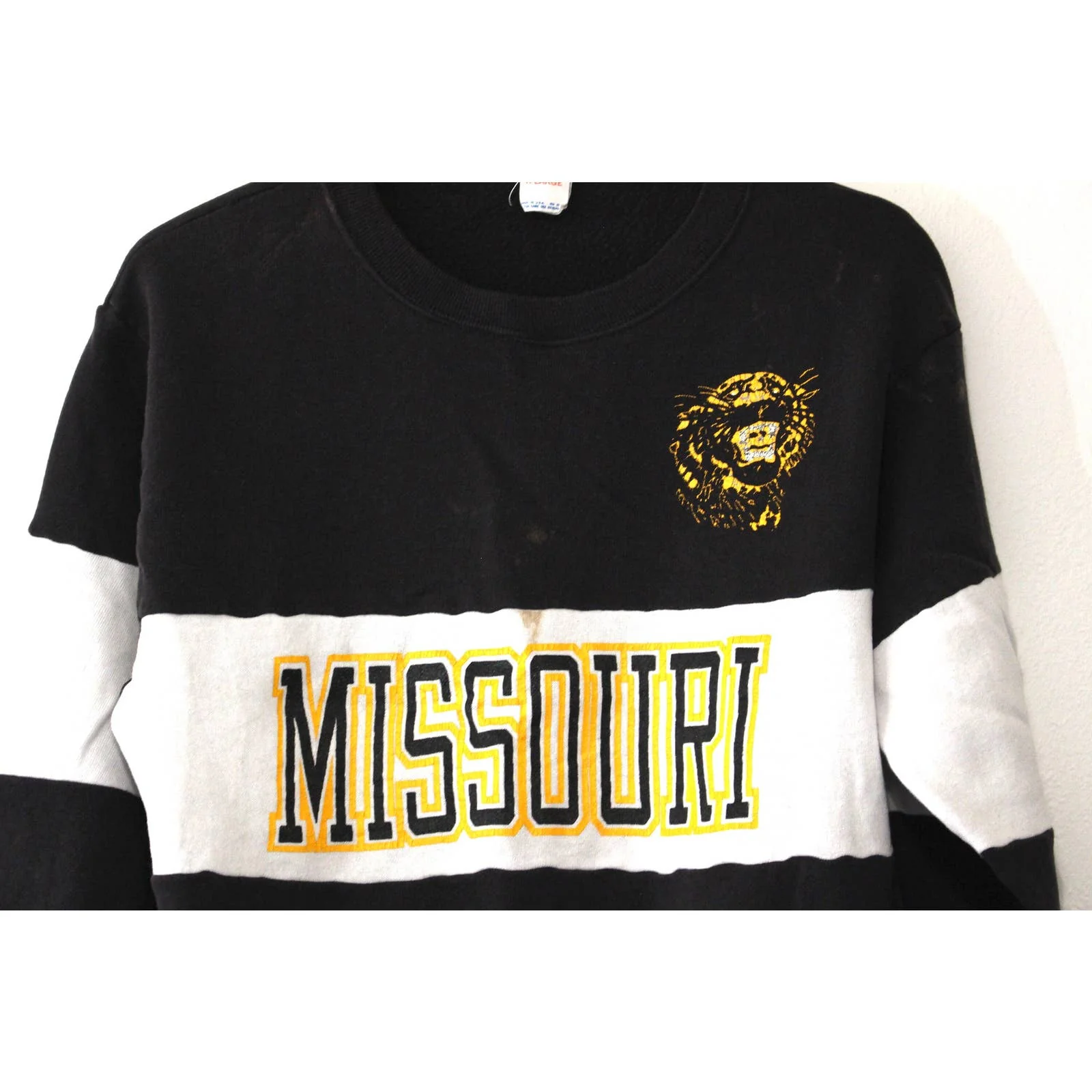 Vintage University of Missouri Tigers Cropped Sweatshirt Xl by Champion - Image 3