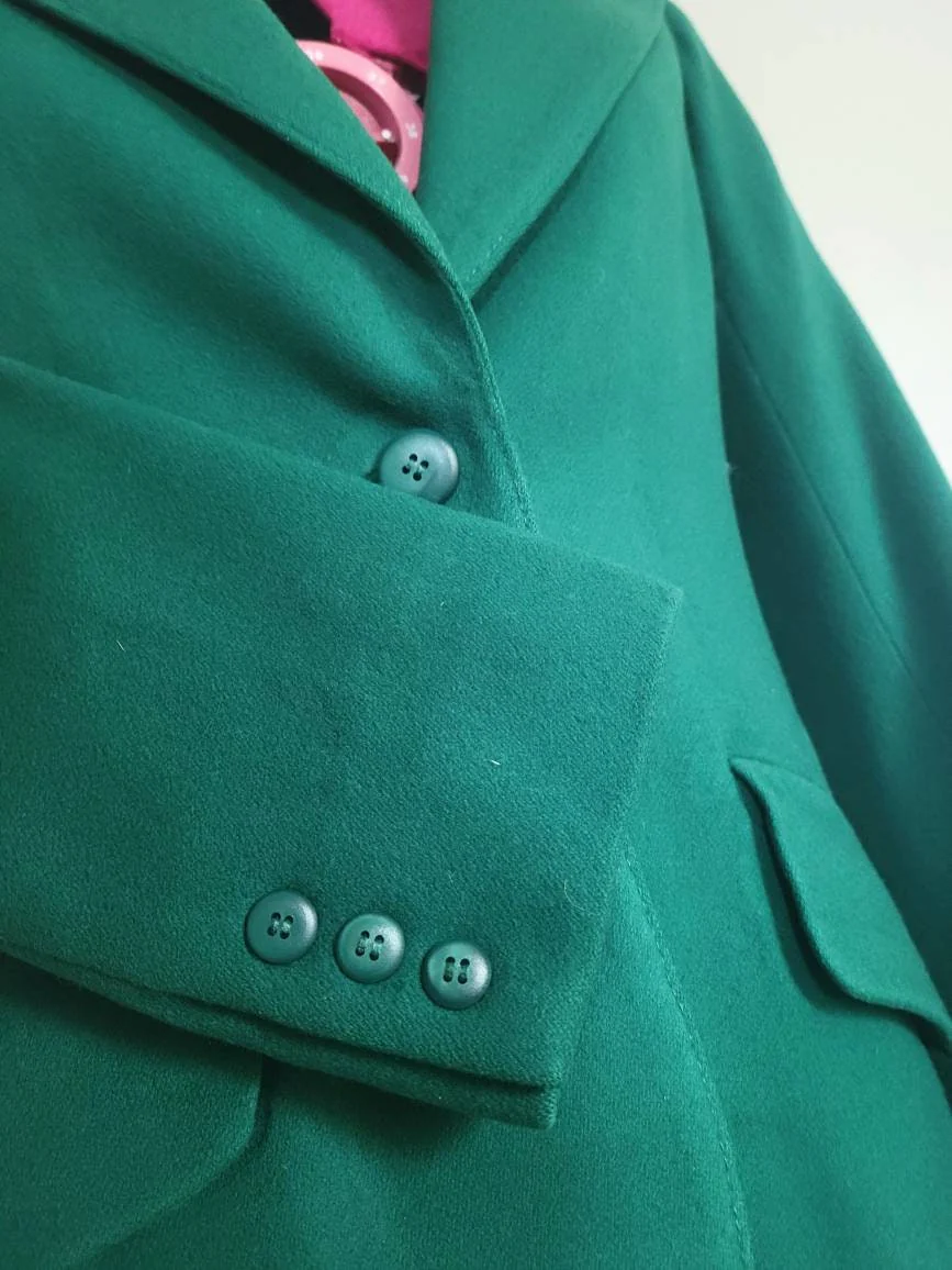 Vintage Vogue American Designer Emerald Green Jacket/coat with Hand Stitched Embroidery by Sharon Todd - Image 5
