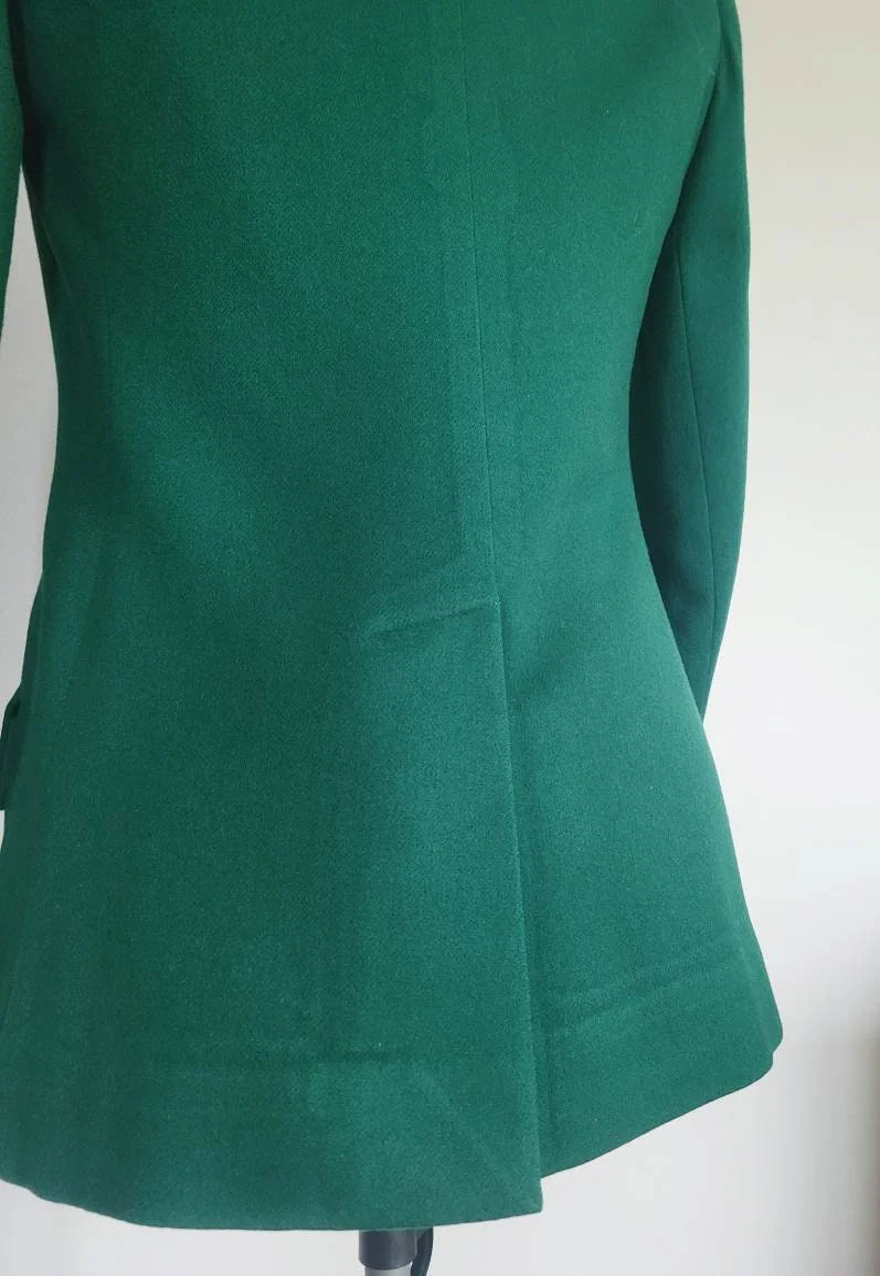 Vintage Vogue American Designer Emerald Green Jacket/coat with Hand Stitched Embroidery by Sharon Todd - Image 7