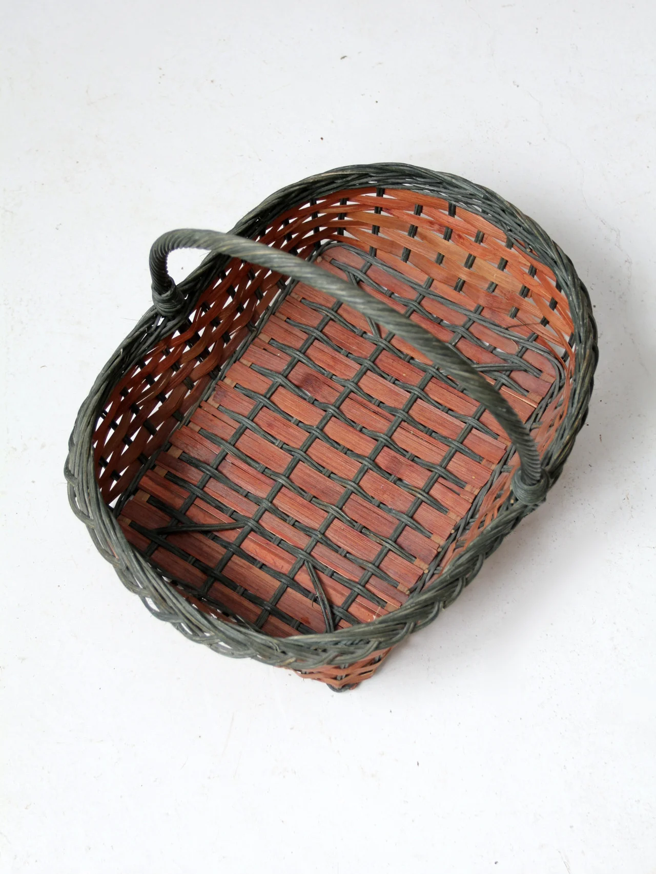 Vintage Wicker Basket - Image 8