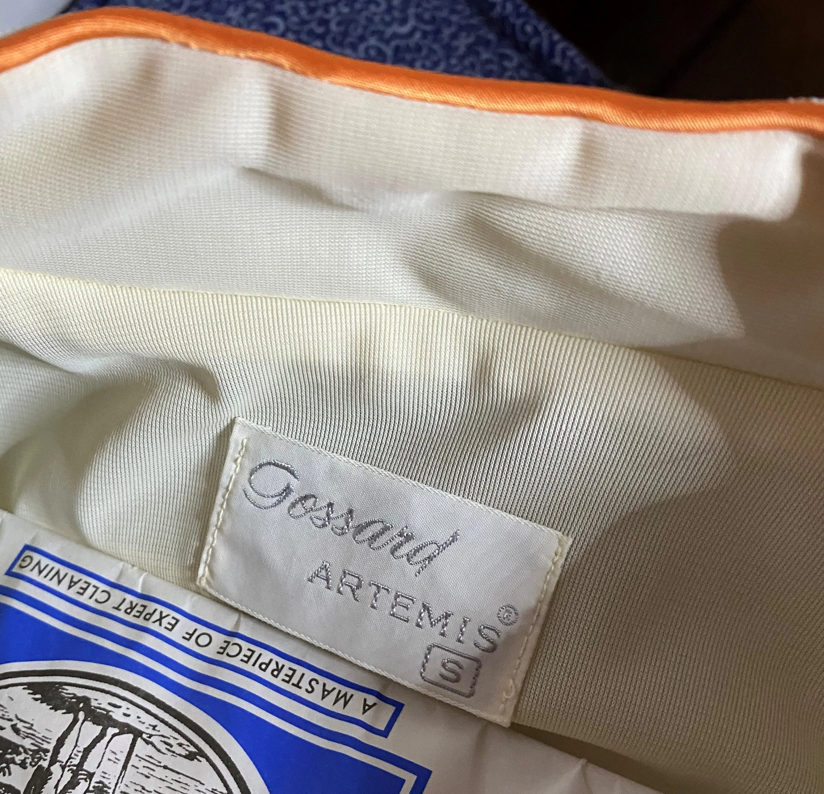 Vintage Womans Robe Gossard Artemis by Gossard Artemis - Image 3