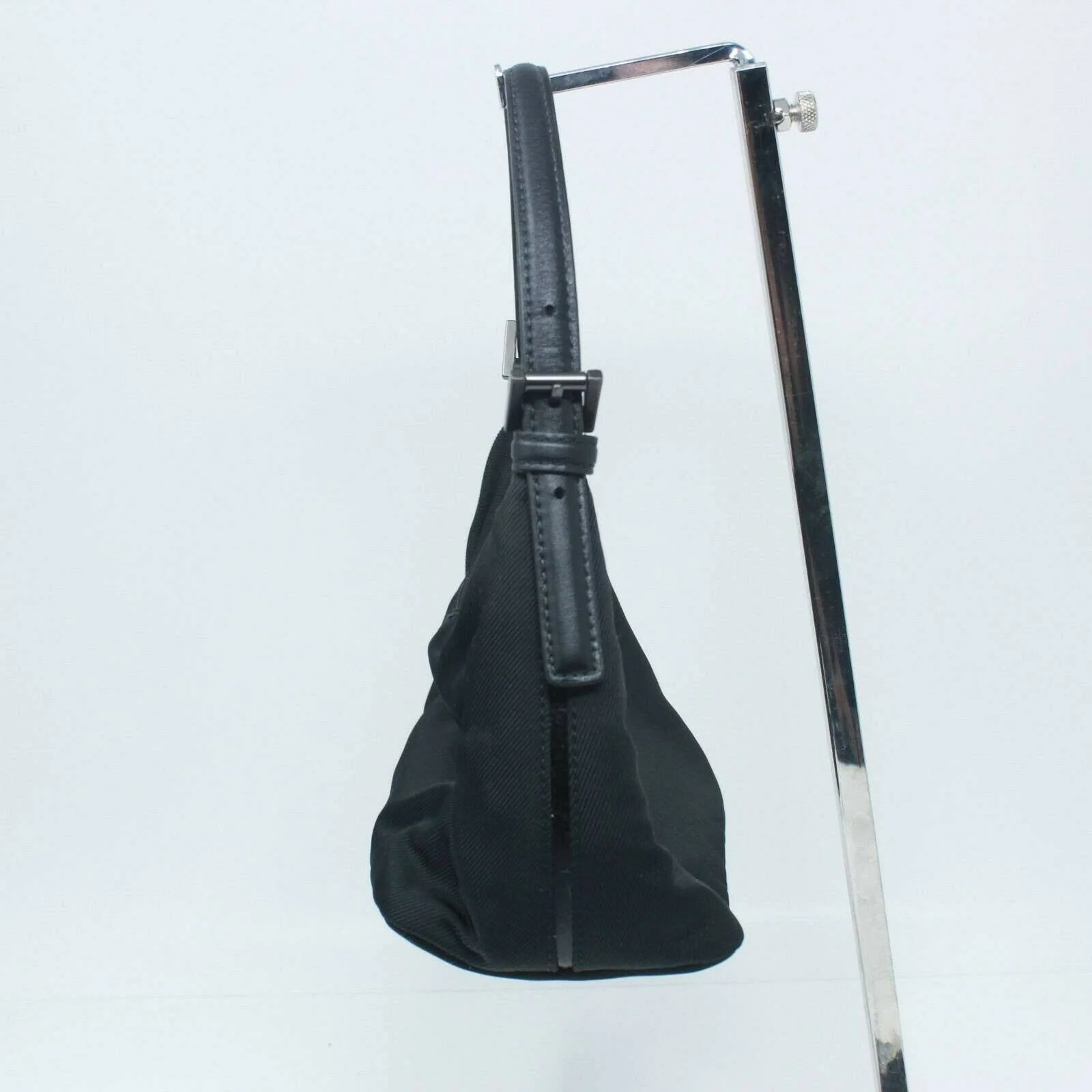 Vintage Womens Shoulder Hobo Bag Black Zipper Adjustable Strap Leather by Coach - Image 4
