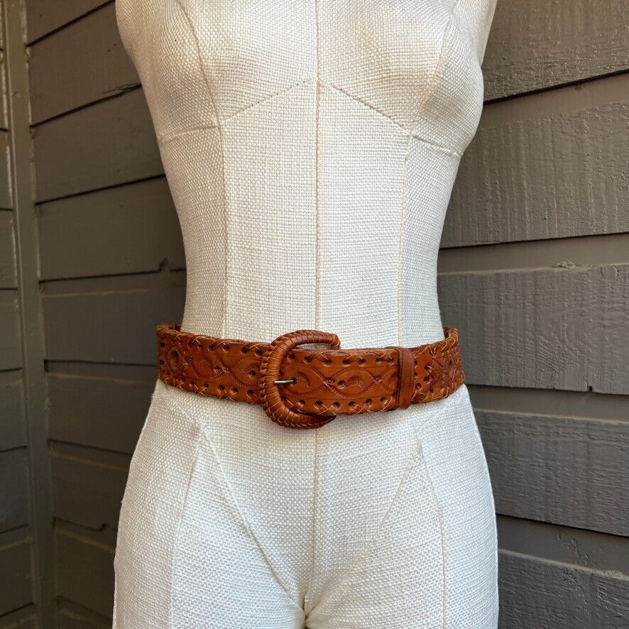 Vintage Women's Warm Brown Leather Tooled Stamped Cutout Western Boho Belt 32" - Image 4