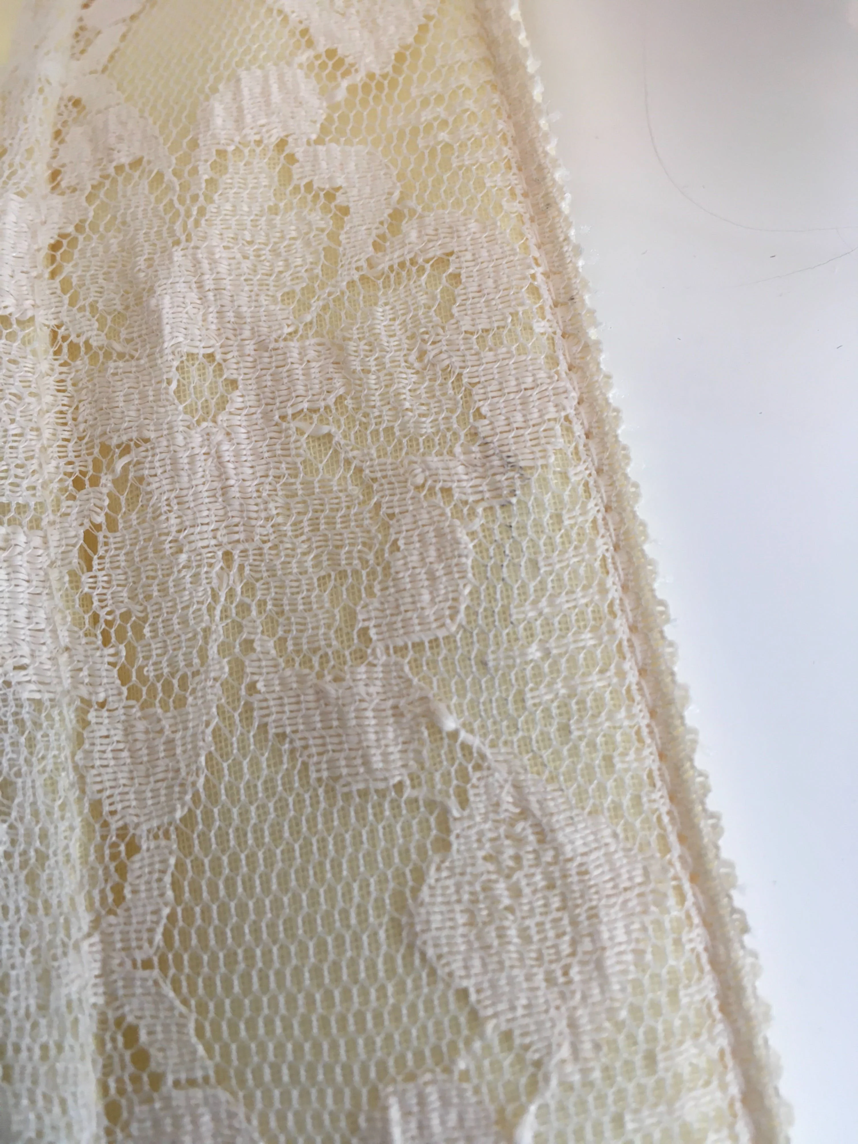70’s Yellow Lace Gunne Sax Prairie Dress by Gunne Sax - Image 4