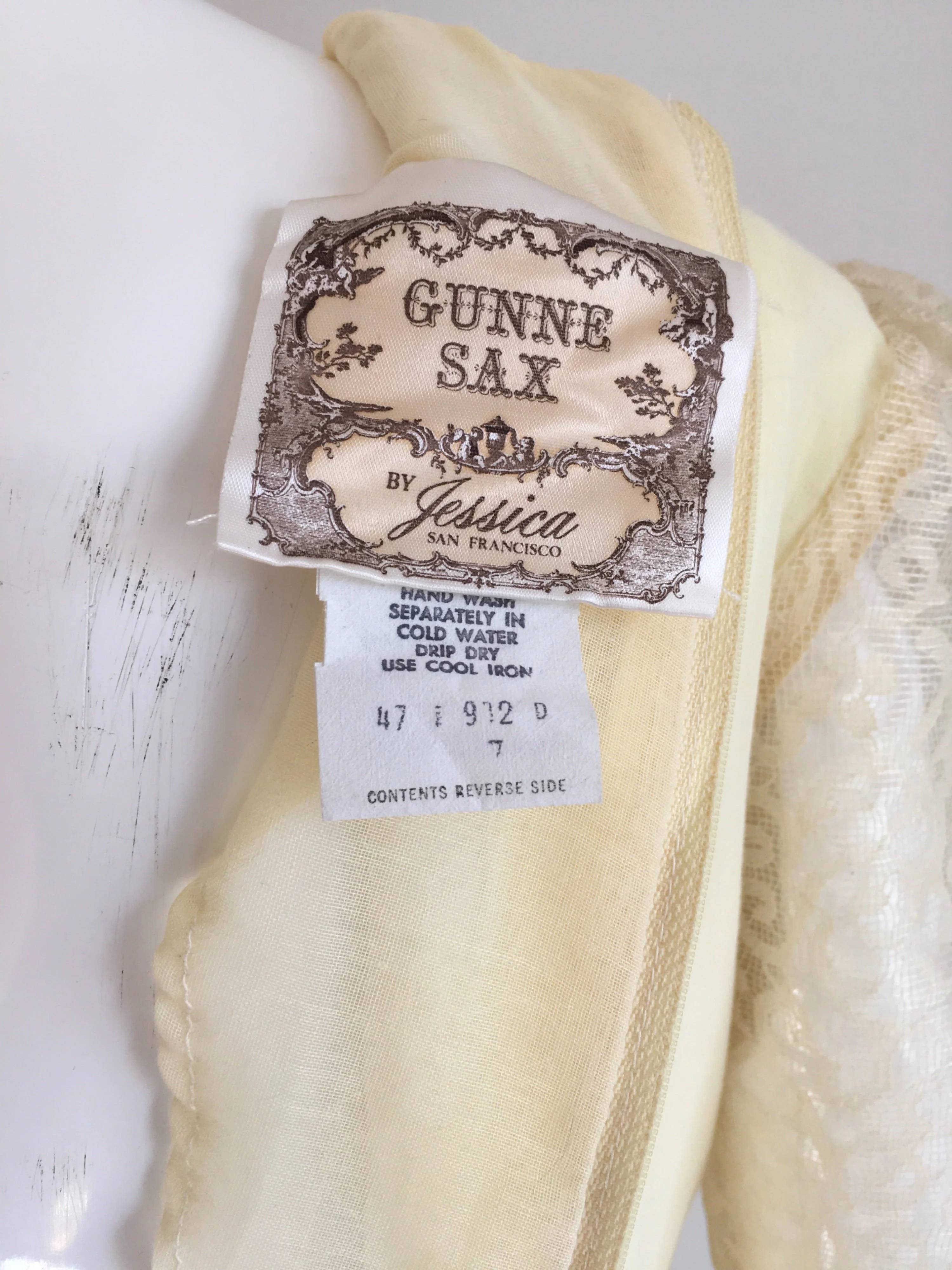 70’s Yellow Lace Gunne Sax Prairie Dress by Gunne Sax - Image 7