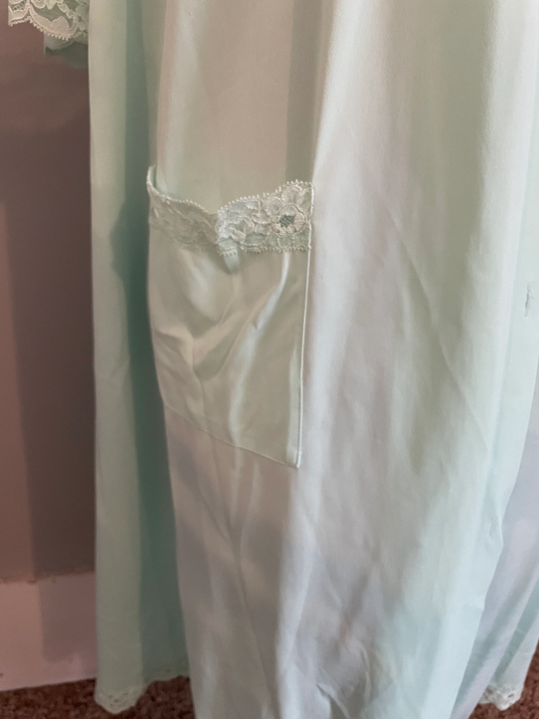 Volup 80s Shadowline Blue Nightgown - Image 2