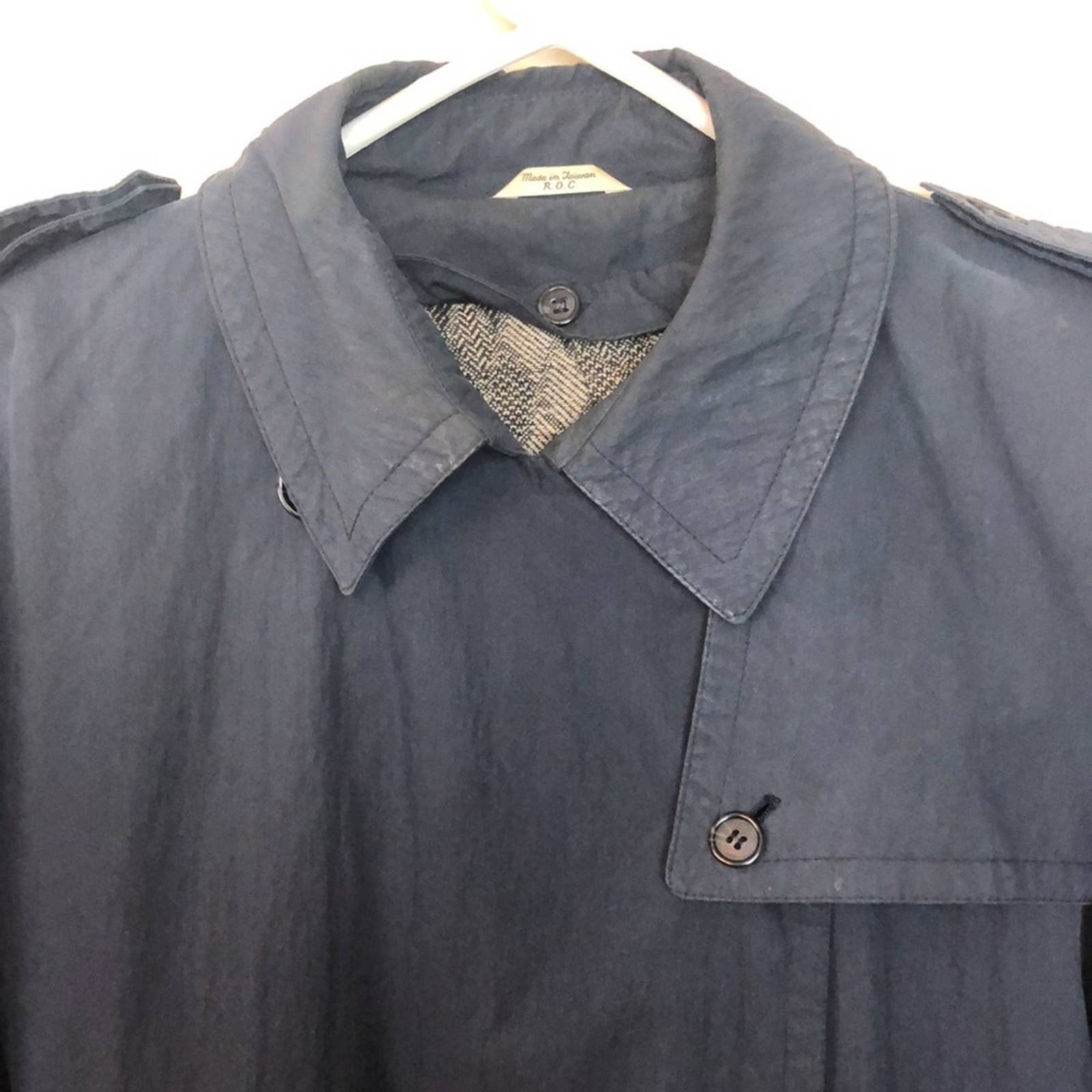 Vtg 80s 90s Button Down Trench Coat Medium Long Black Rain Jacket by Evan Picone - Image 3