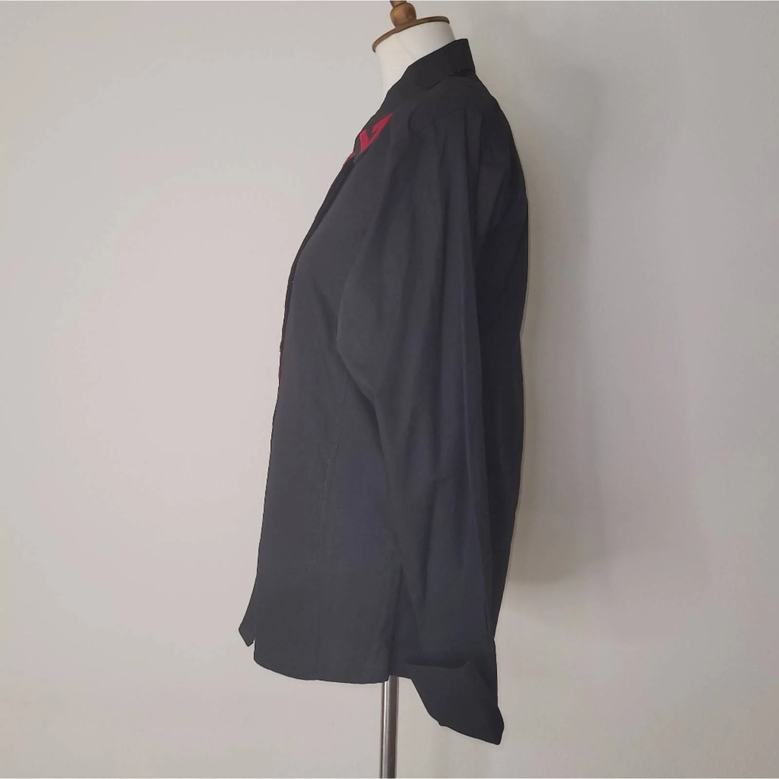 Vtg Black Button Down Shirt W Red Print M by Wrangler - Image 3
