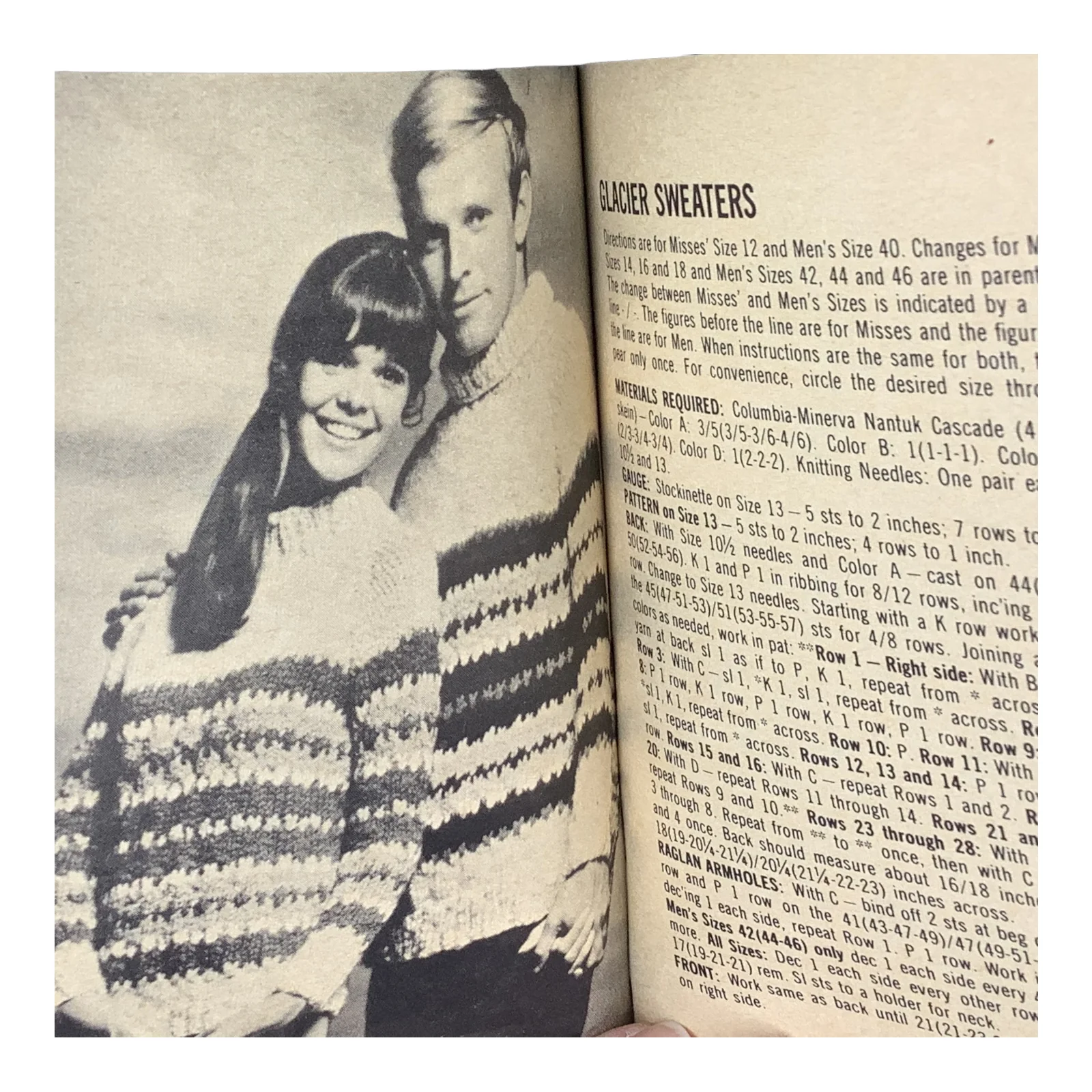 Vtg Knitting Mini Book Quick Knits for Everyone Designs Men Women Children 60s by Bantam Books - Image 6