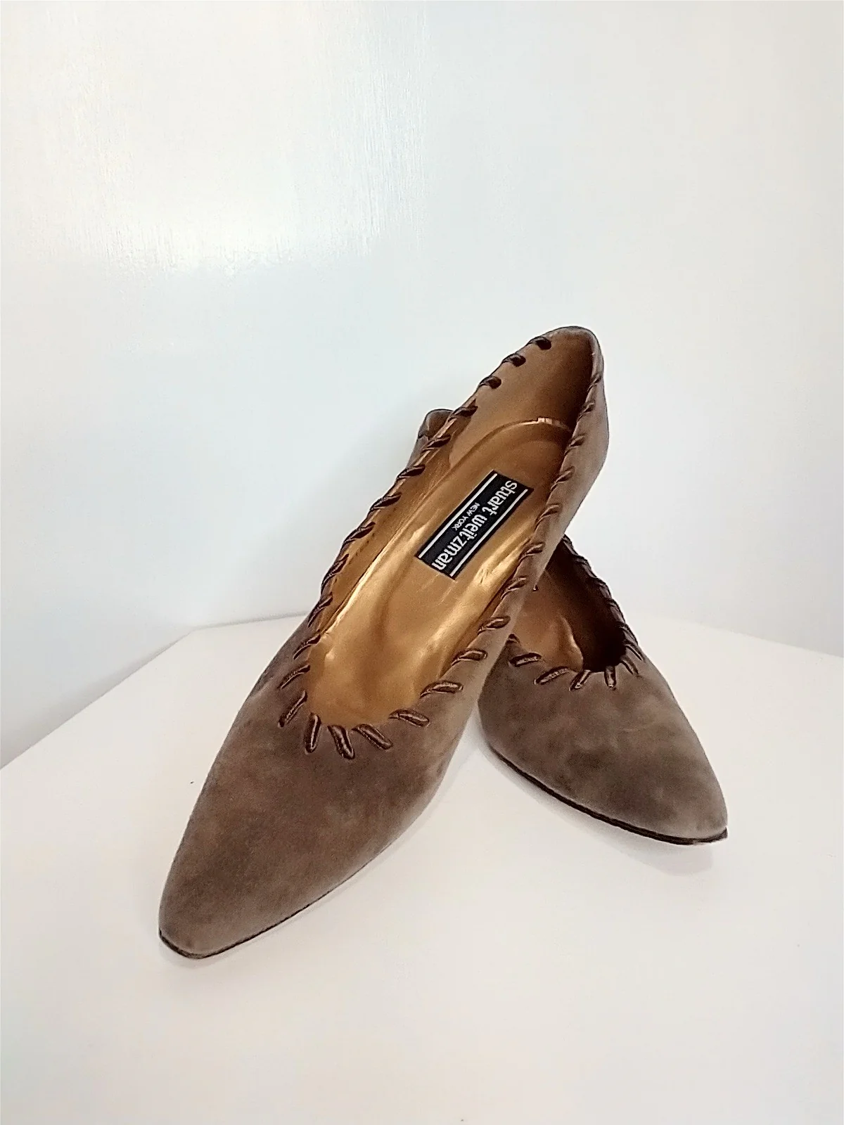 Whip Stitched With Back Tassel Pumps By Stuart Weitzman - Image 6