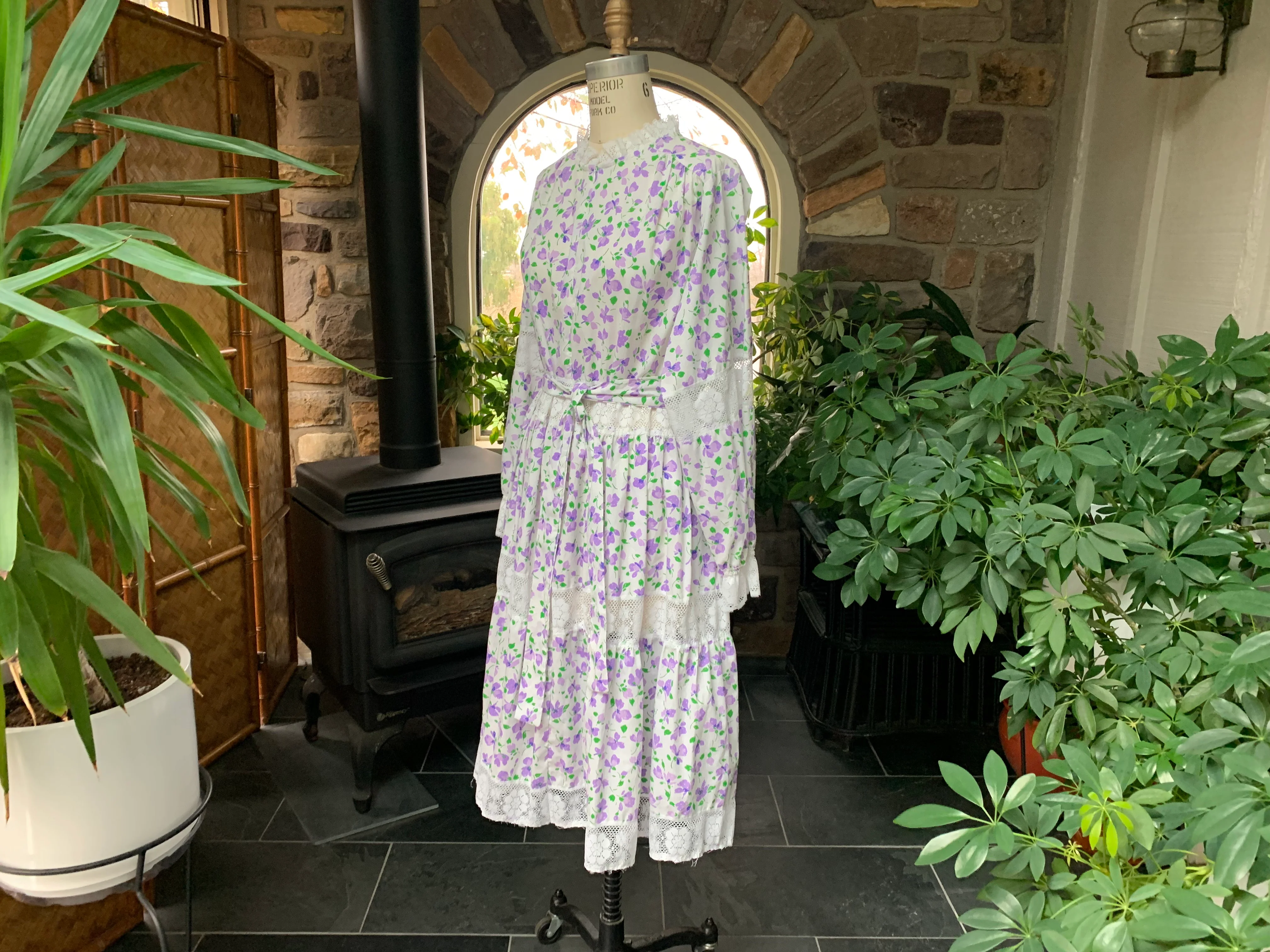 White And Purple Floral And Lace Robe By David Brown California - Image 4