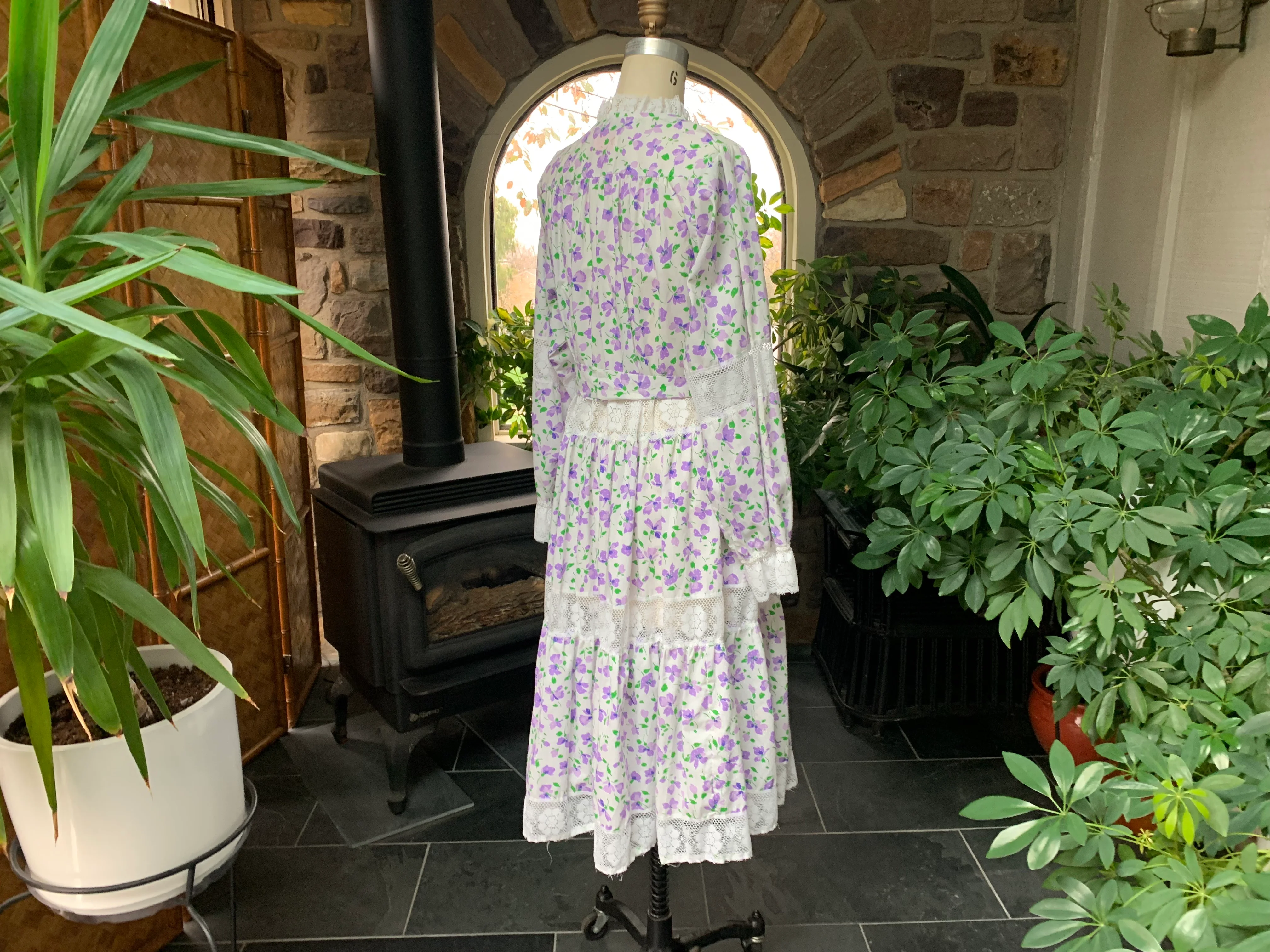 White And Purple Floral And Lace Robe By David Brown California - Image 7