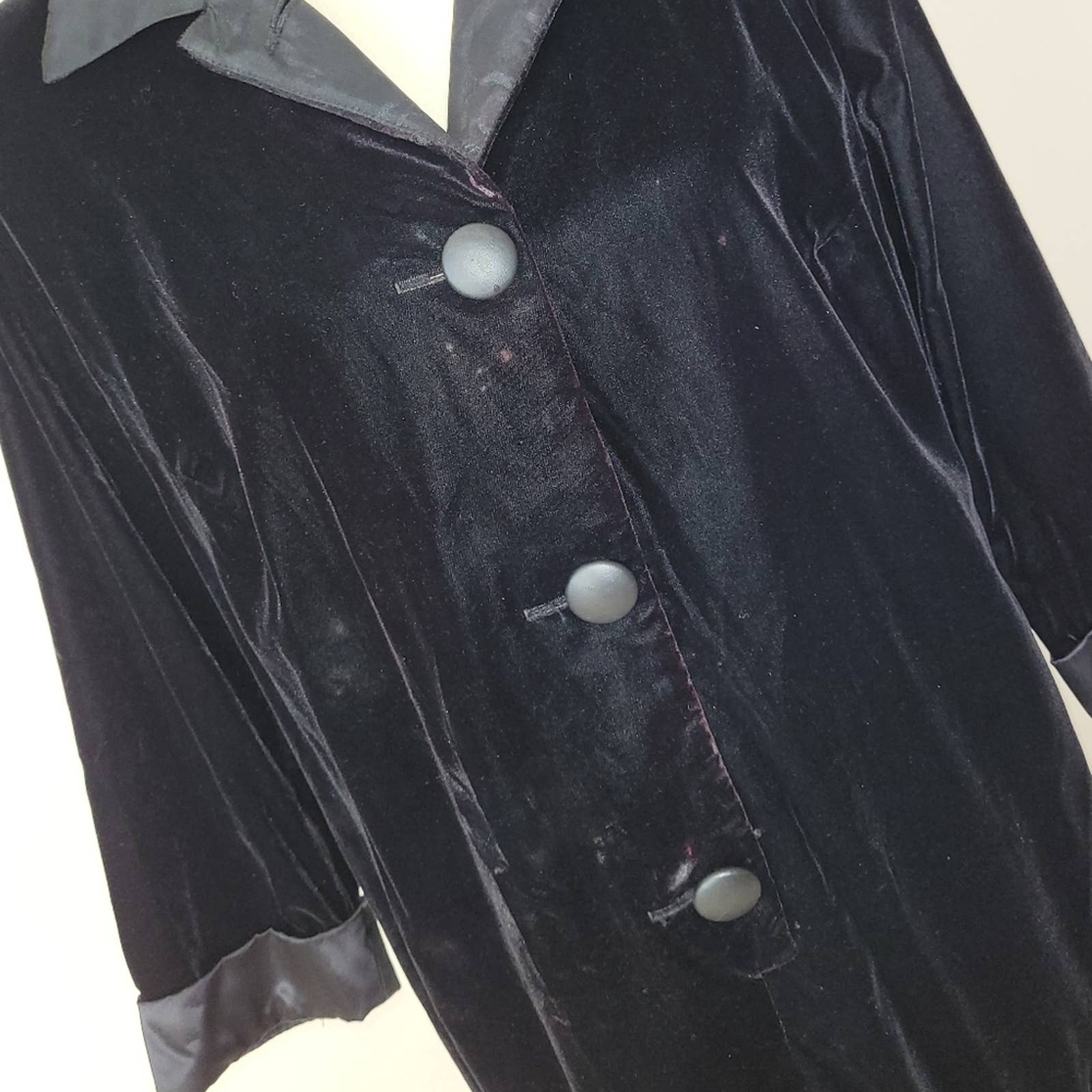 Woman Vintage Black Collared Shift Dress with Quarter Length Sleeves - 16/xl by Jessica Howard - Image 7