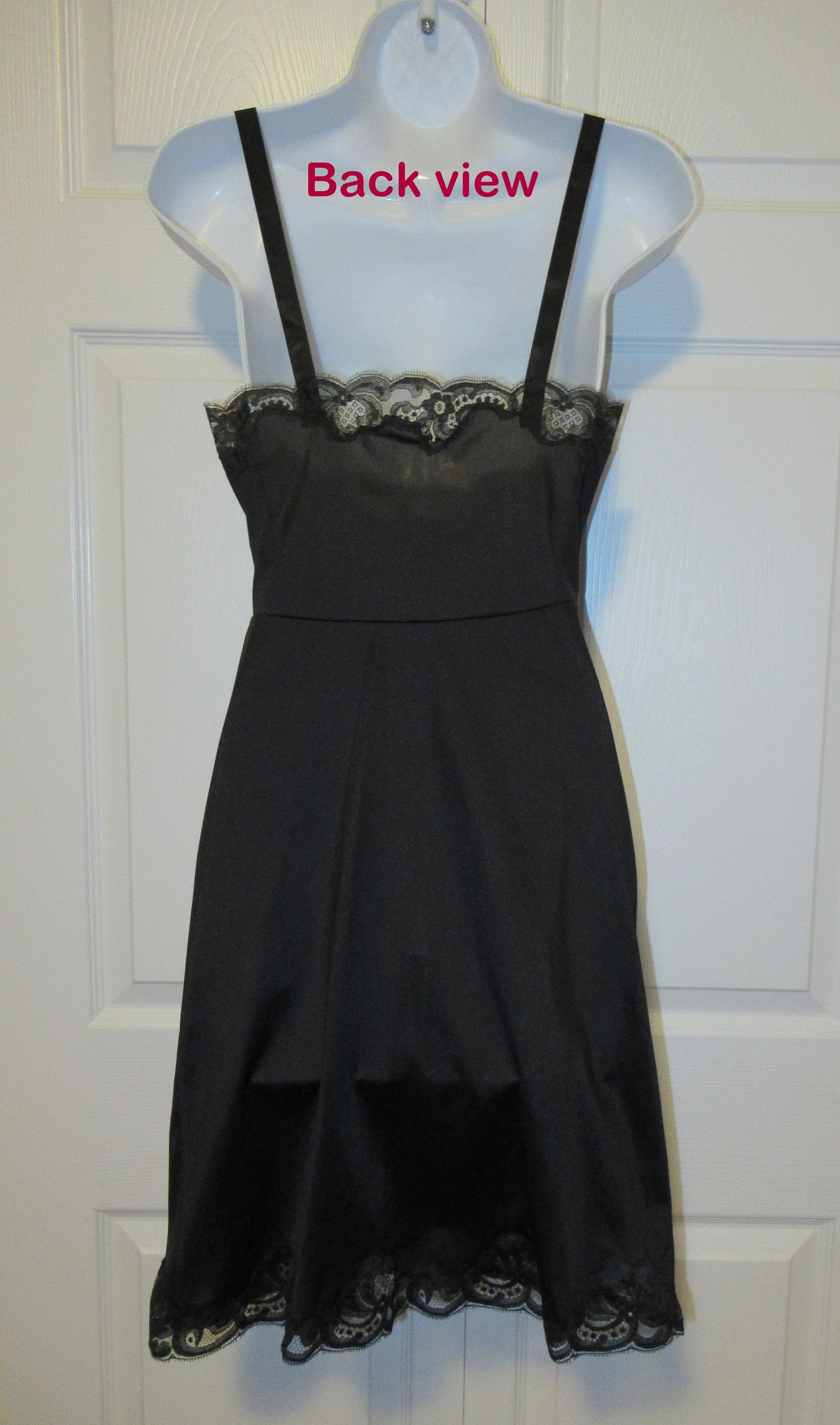 Wonder Maid Slip Non Cling Black Nylon Shaped Sheer Lined Floral Lace Bodice Lace Hemline Very Pretty 60s Vintage by Wonder Maid - Image 10