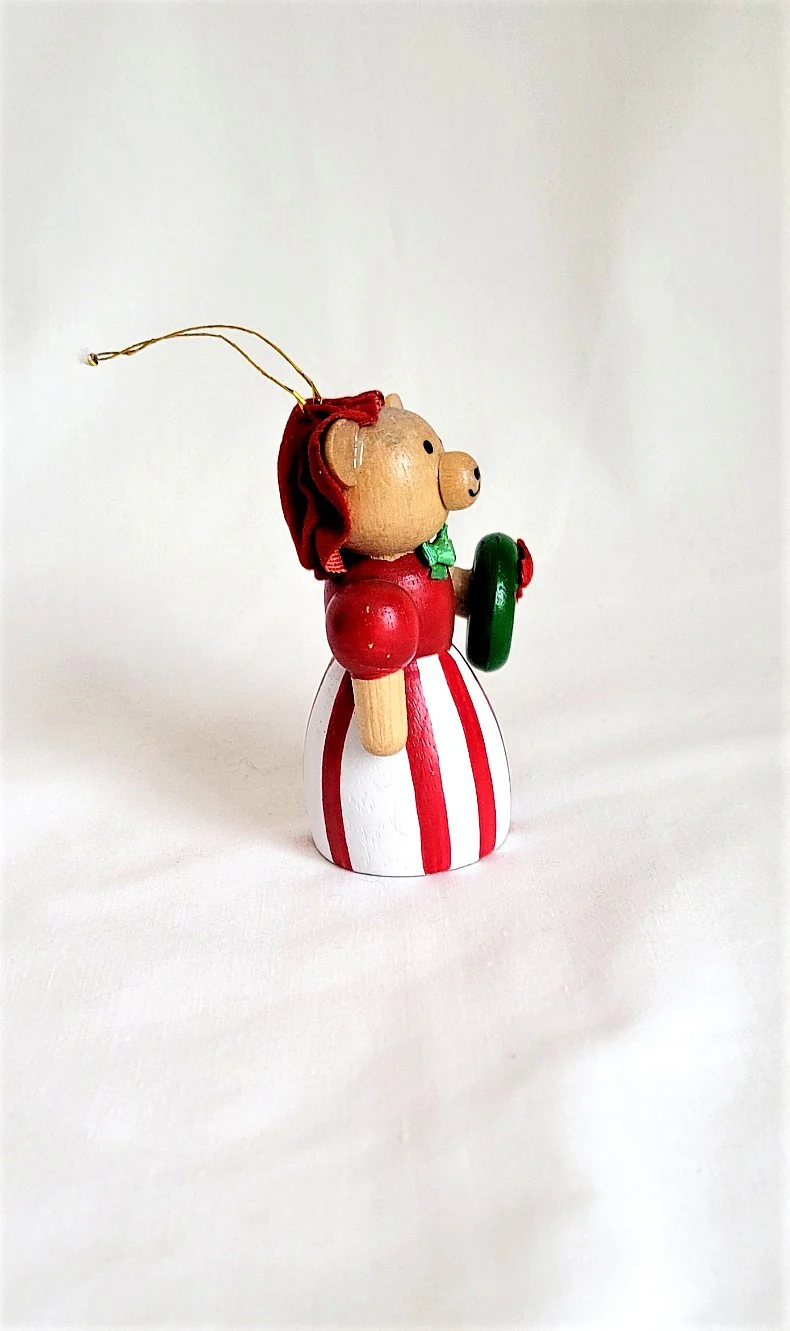 Wood Christmas Ornament Female Bear With Wreath - Image 4