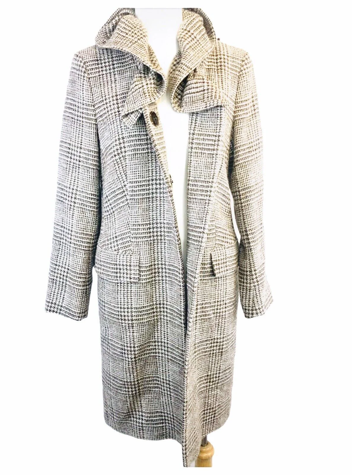 Wool Car Coat Houndstooth Check Scalloped Neck Snap Button Close Size 36 by Escada - Image 4