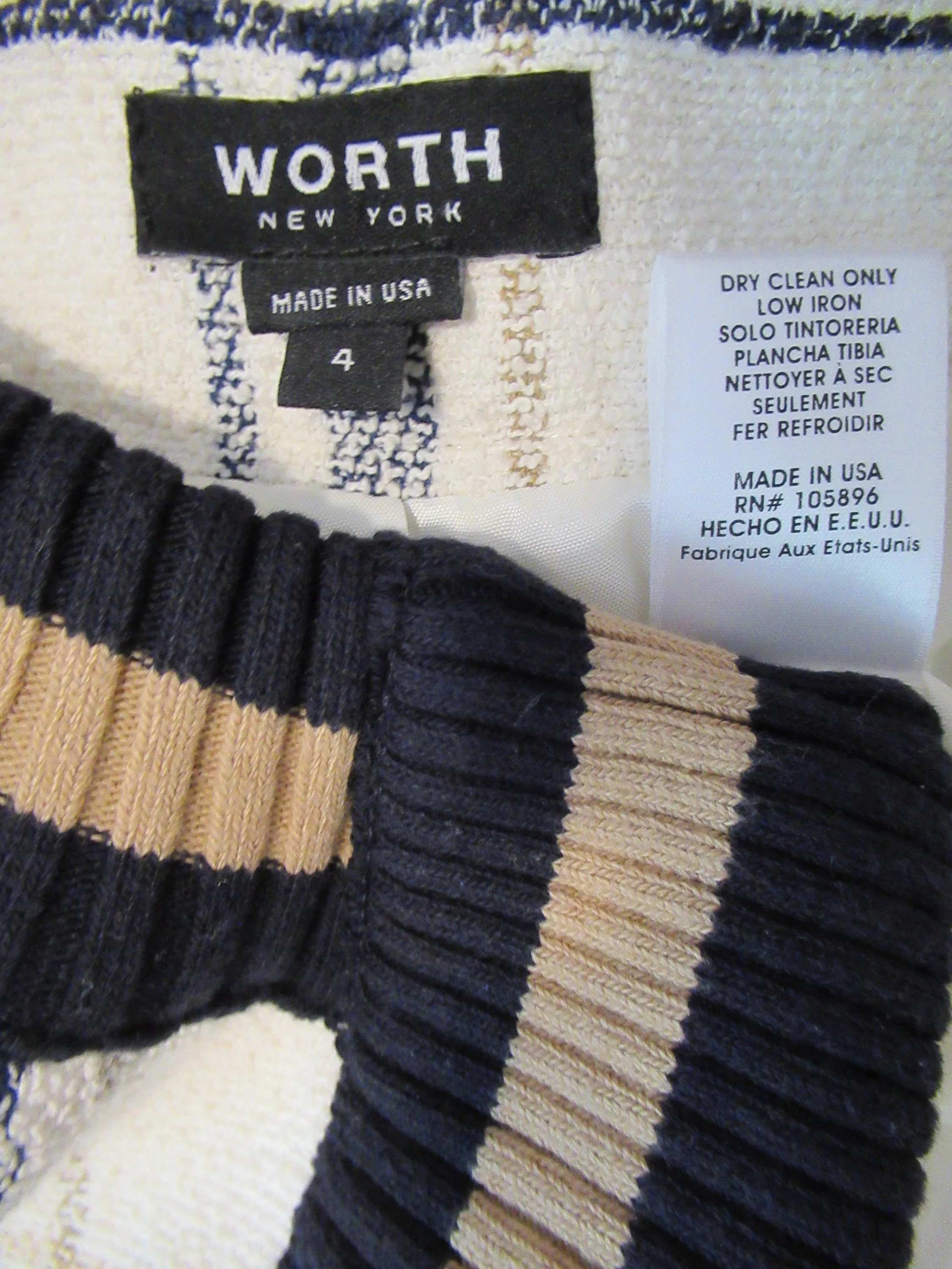 Worth Blazer White Black and Beige Plaid Knit Ribbed Trim Edges Fully Lined Cotton Poly Viscose Acrylic Vintage by Worth - Image 5
