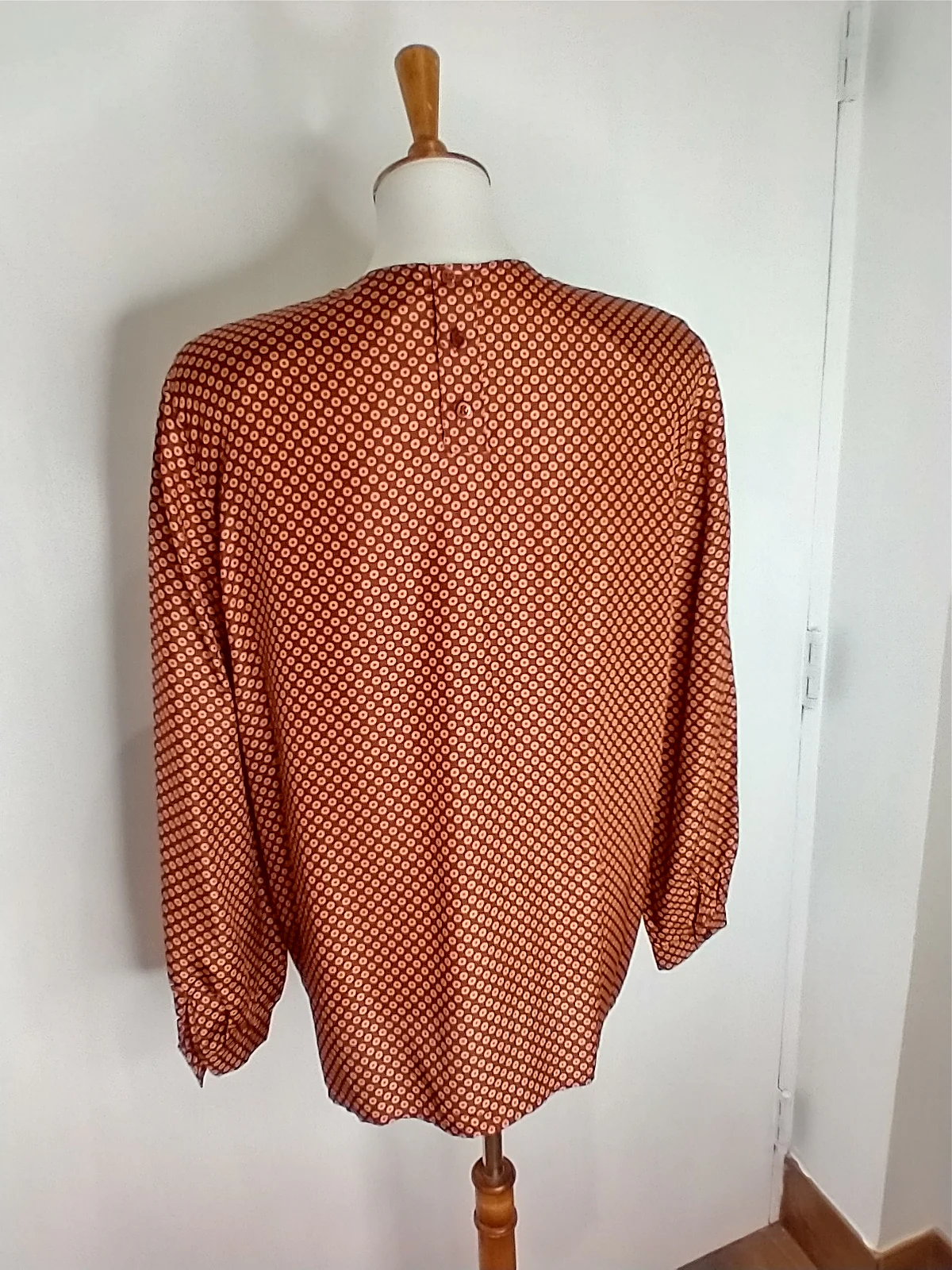 Yarrow And Sienna Pattern Silk Blouse By Giorgio Armani - Image 5